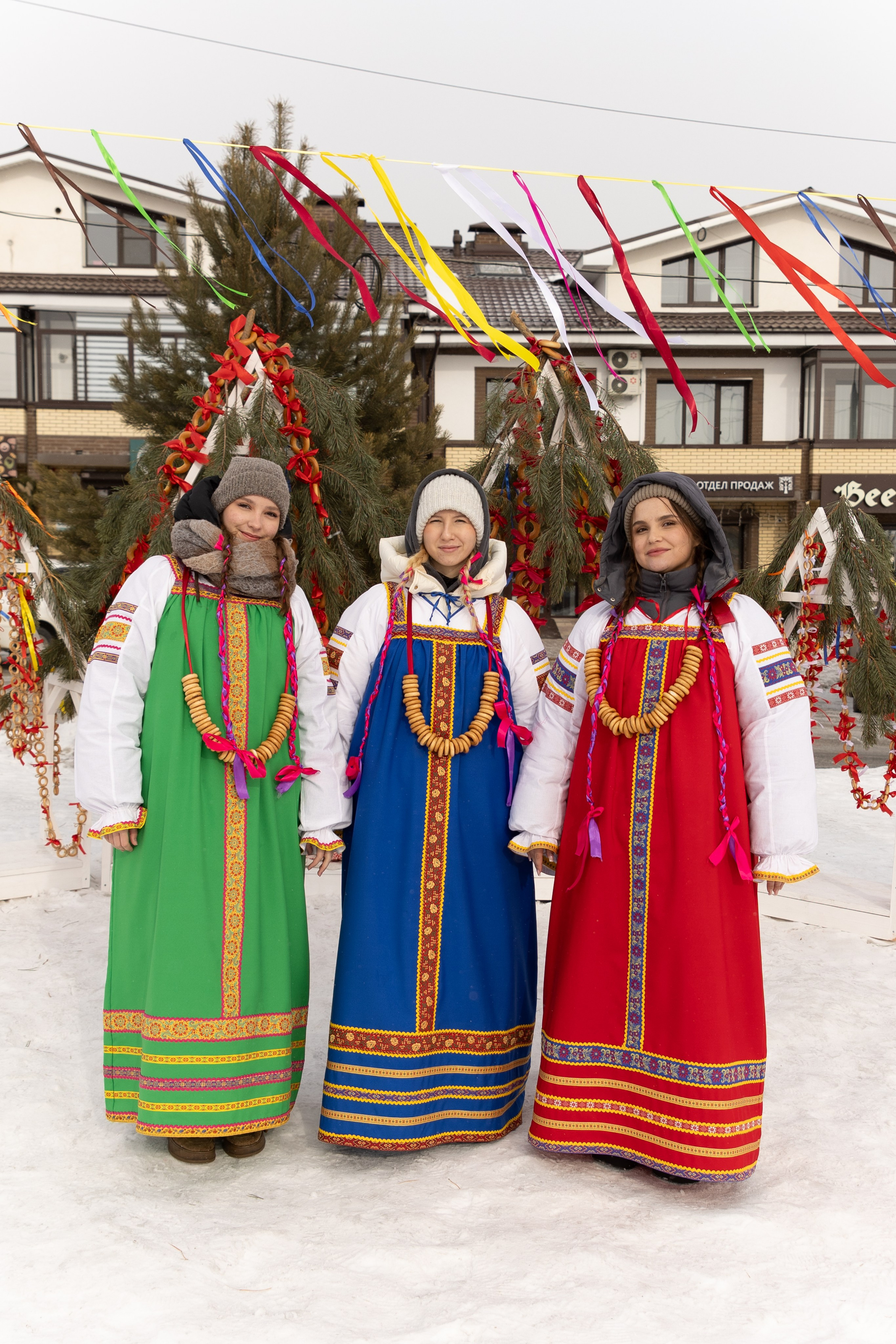 Масленица 2026 в Хрустальном Парке. Семейный фотограф Надежда Каримова | Иркутск Байкал Аршан