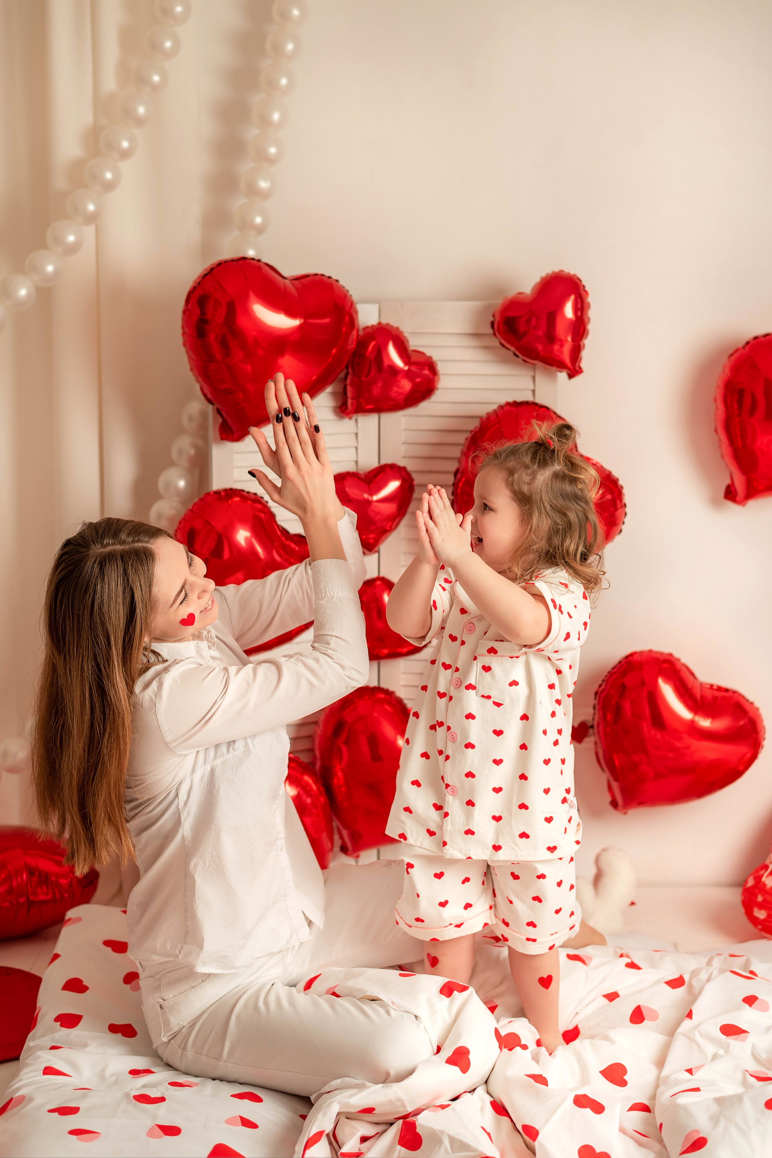 Алиса — сердечки. Семейный и детский фотограф Наталья Горда
