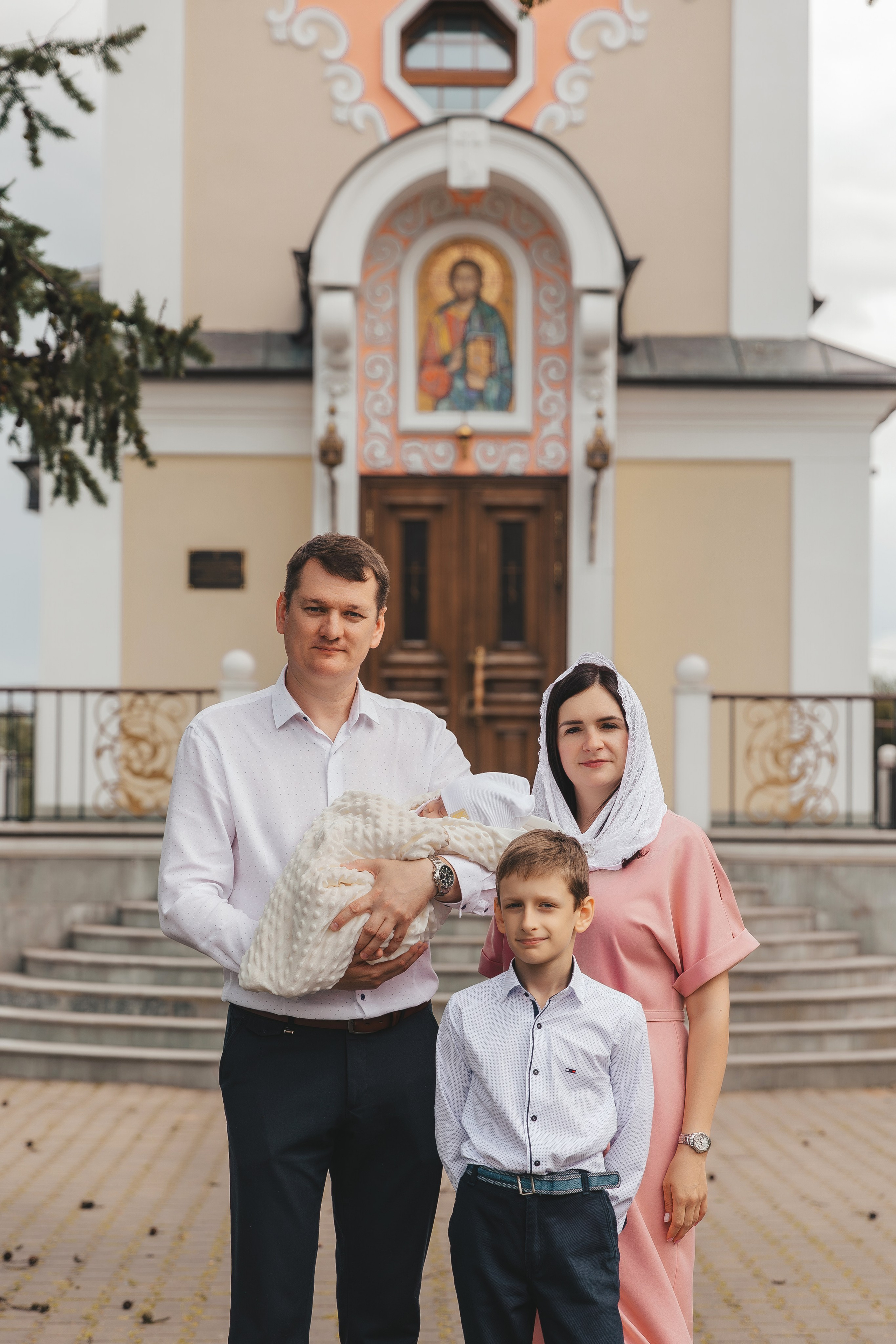 Фотограф на крещение в Москве. Семейный и женский фотограф в Москве Надежда Воробьева