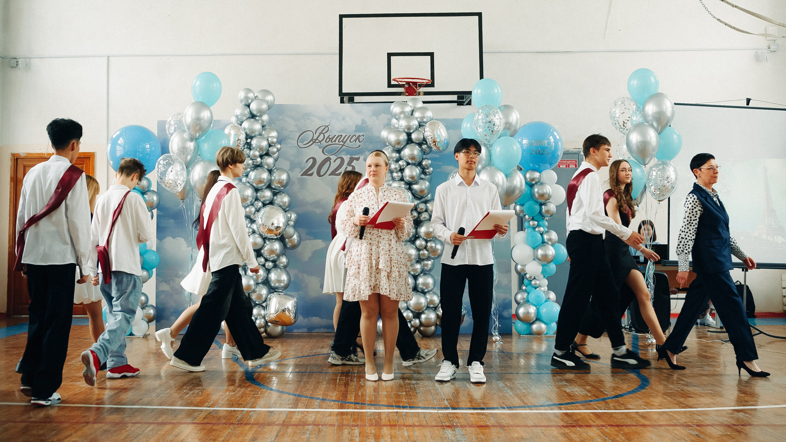 Последний звонок. Свадебный фотограф в Екатеринбурге Артём Зайнетдинов