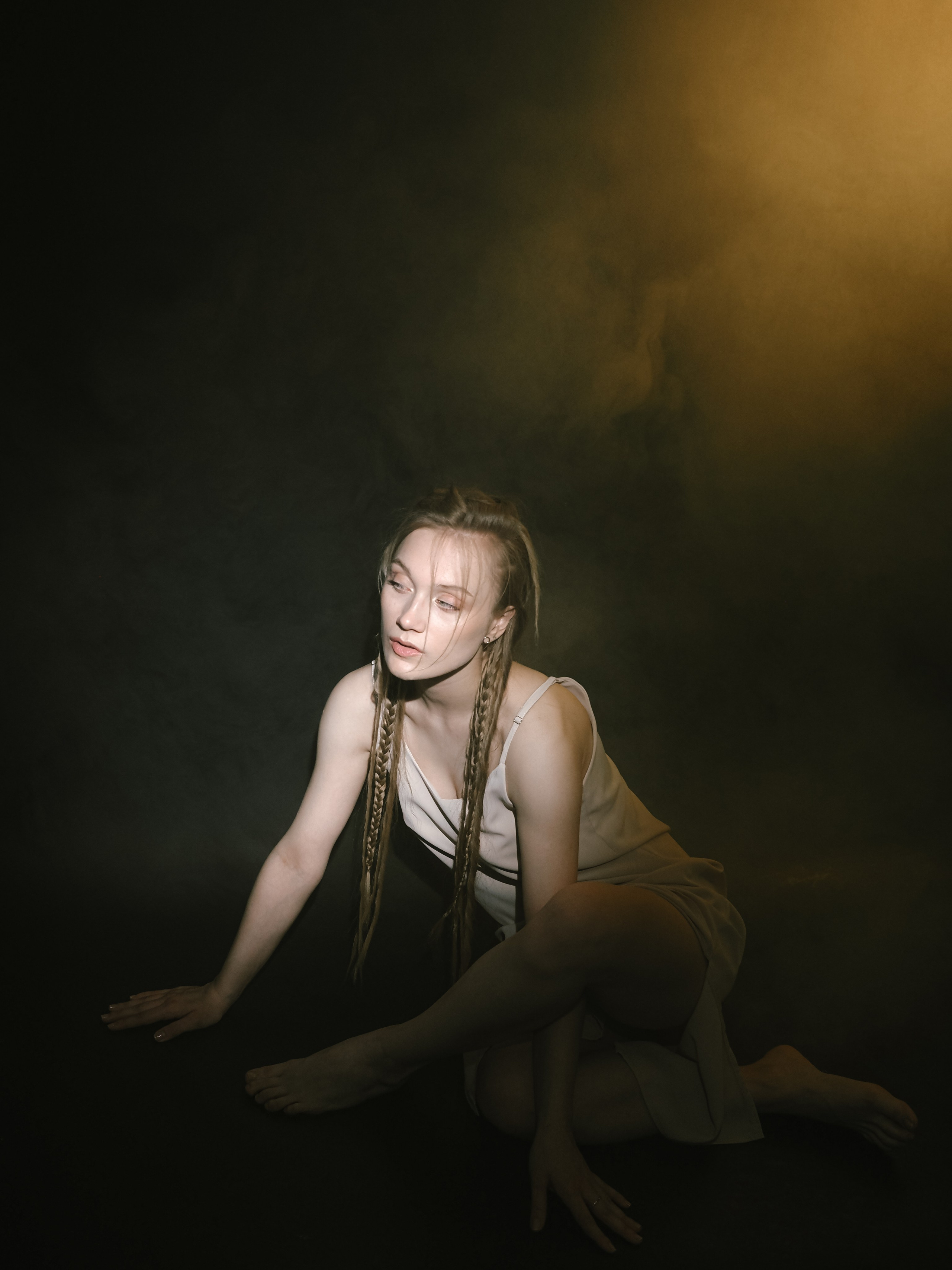 Студийный свет — дым. Фотограф Рязань. Семейный Свадебный фотограф