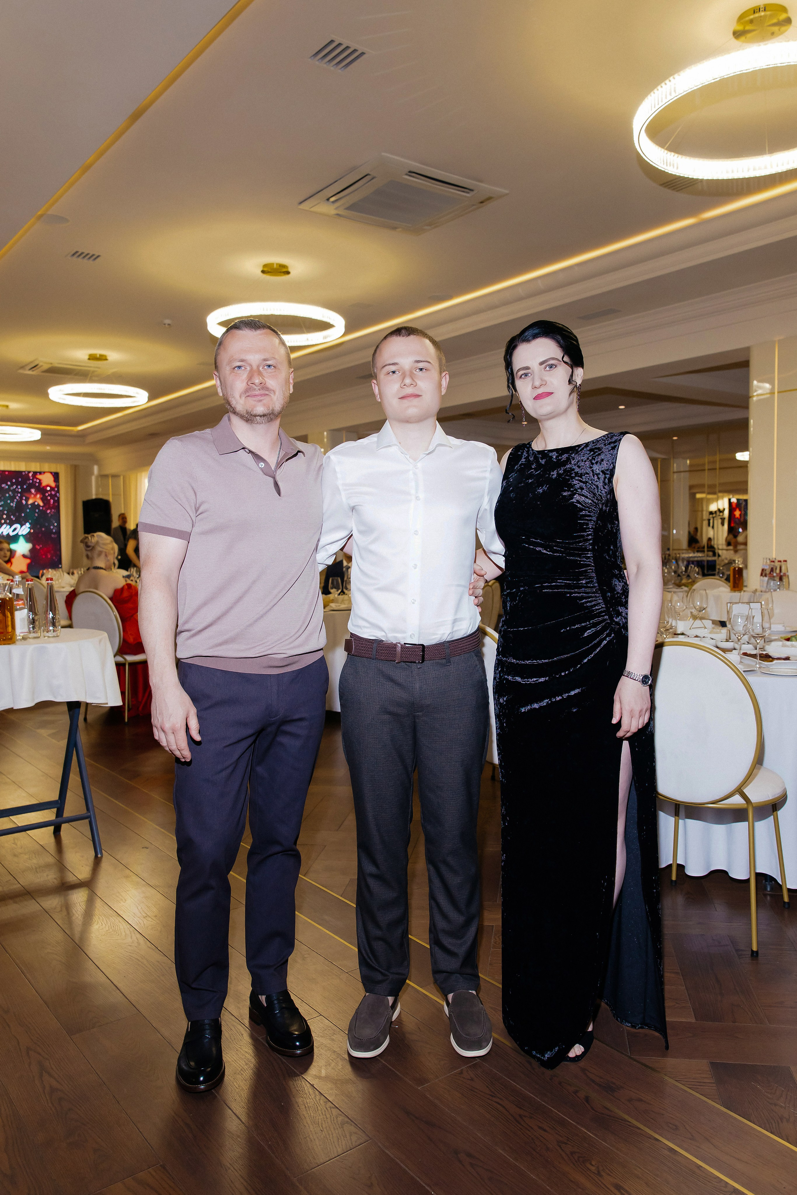 11 класс ШК.100. Фотограф и Видеограф в Краснодаре Юлия Солодченко