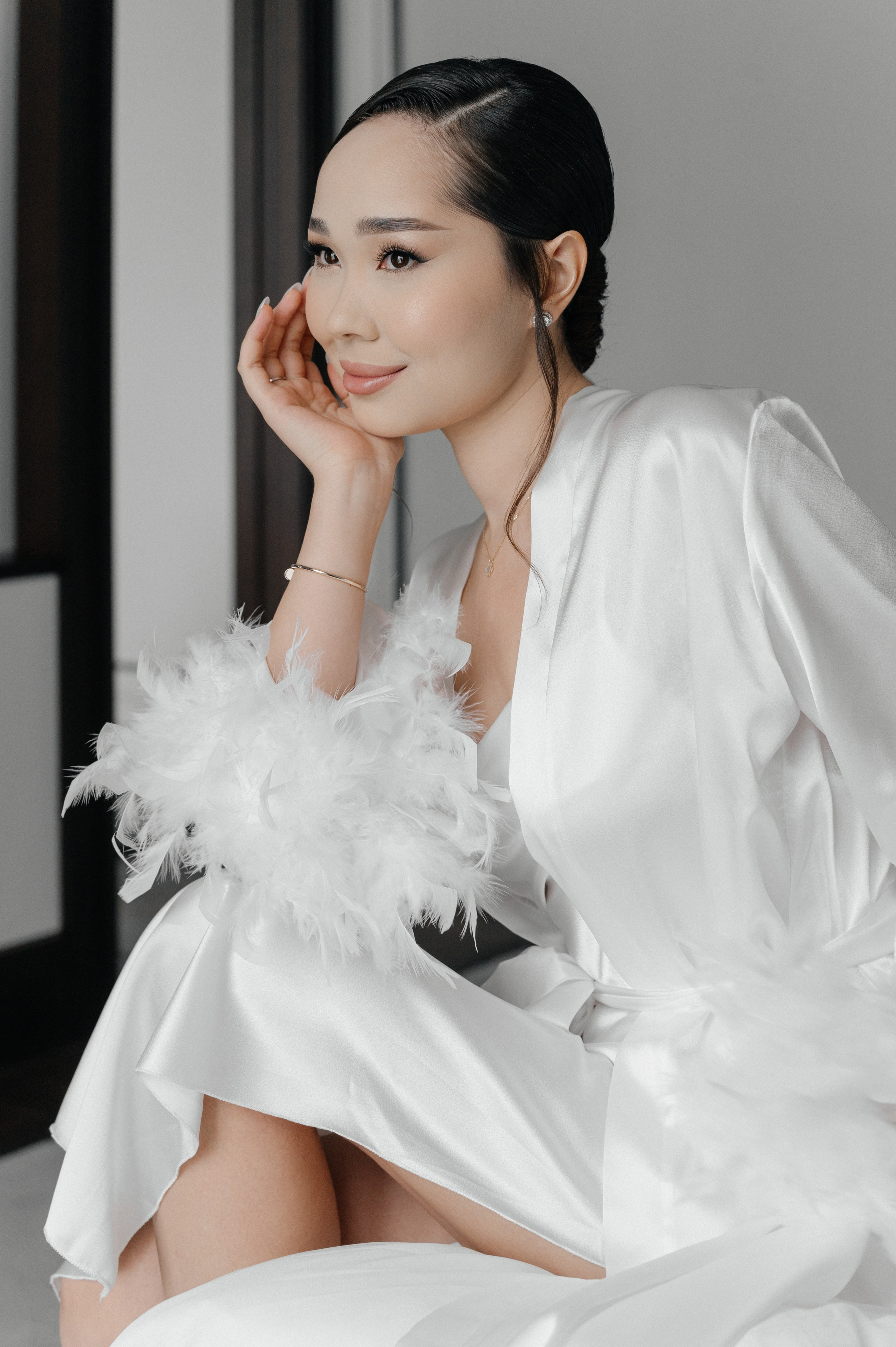 ANEL QYZ UZATU. HOME