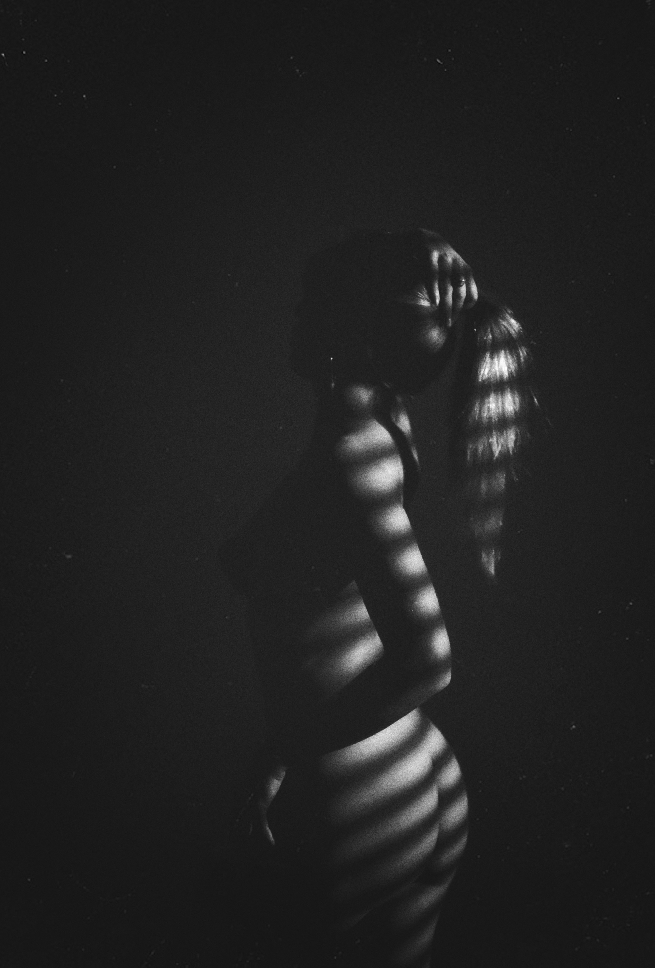 эстетика тела в чёрно-белой фотографии, Москва