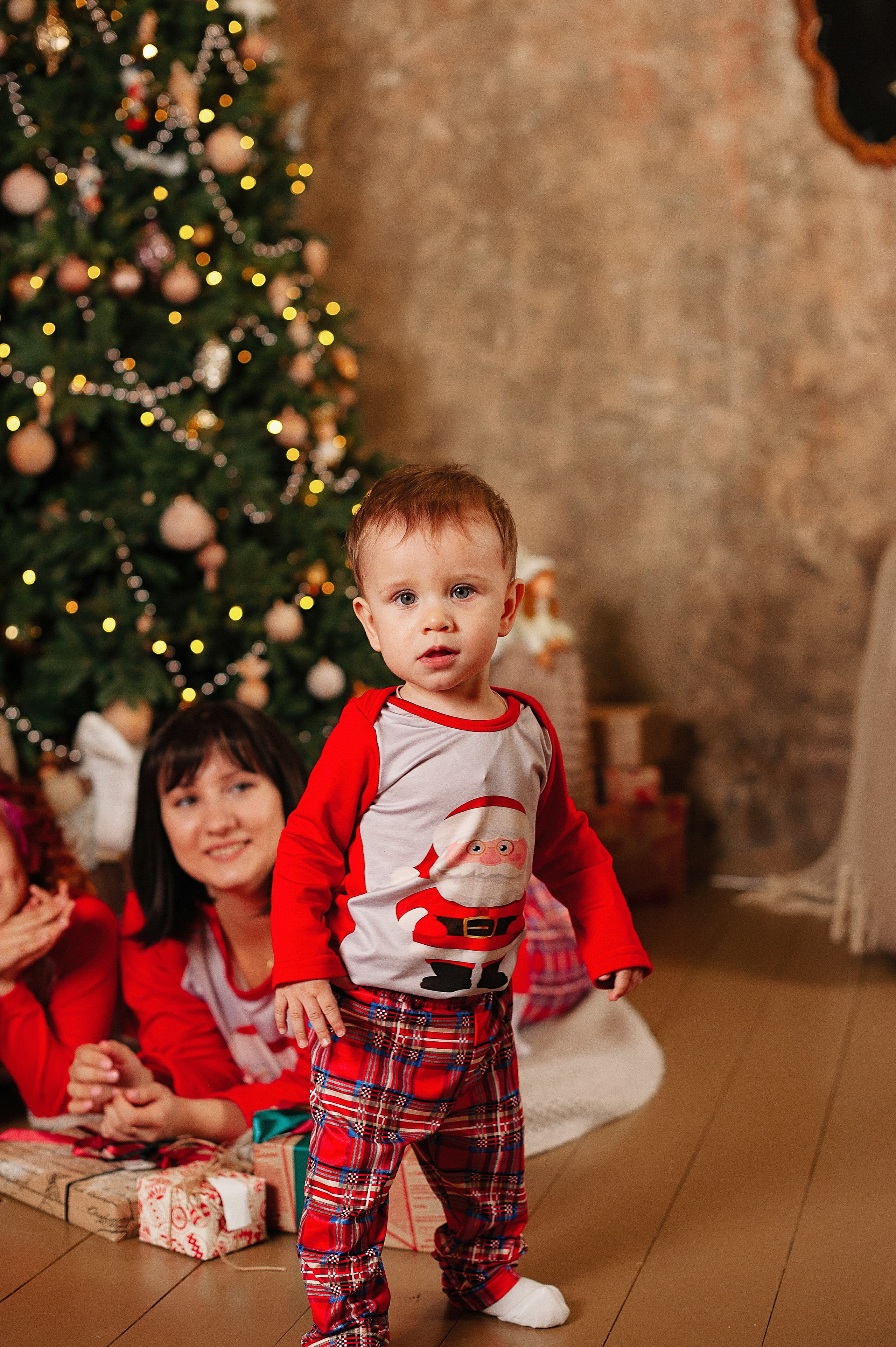 Семейная фотосессия в студии FormatLoft. Детский и семейный фотограф в Сургуте и Нефтеюганске Анна Старцева