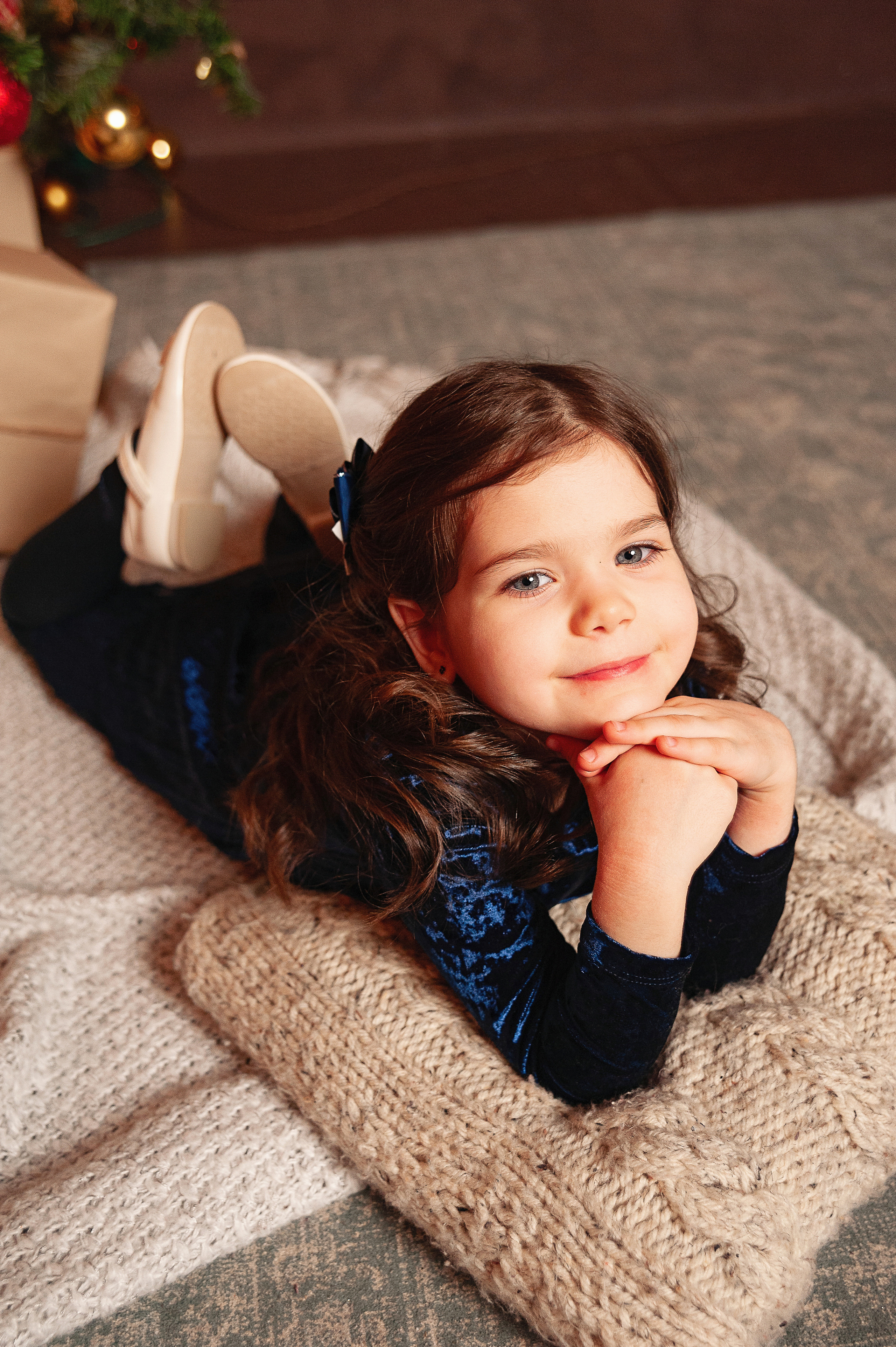 Семейная фотосессия в студии Питер г. Сургут. Детский и семейный фотограф в Сургуте и Нефтеюганске Анна Старцева