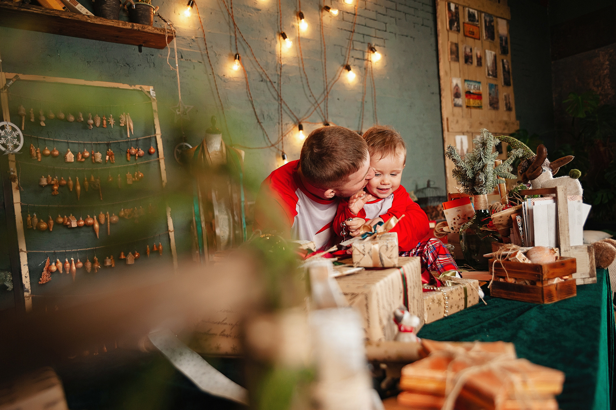 Семейная фотосессия в студии FormatLoft. Детский и семейный фотограф в Сургуте и Нефтеюганске Анна Старцева
