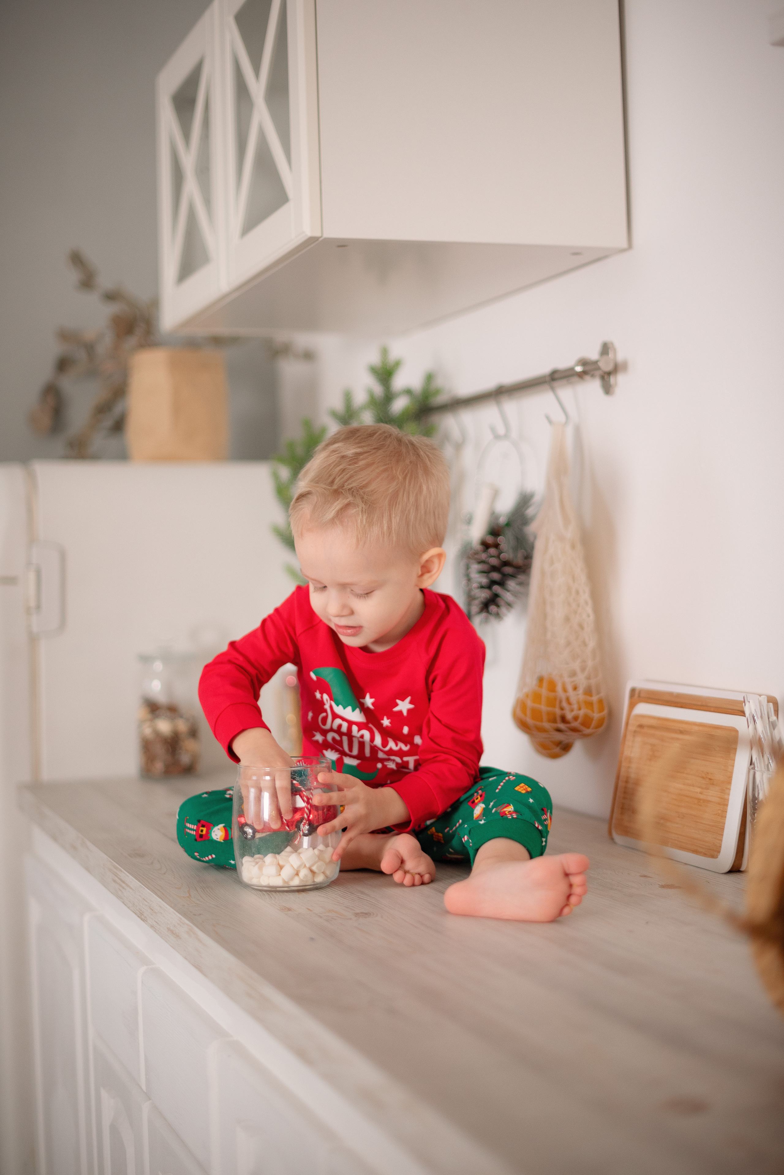 Семейная фотосессия в фотостудии Lime. Детский и семейный фотограф в Сургуте и Нефтеюганске Анна Старцева