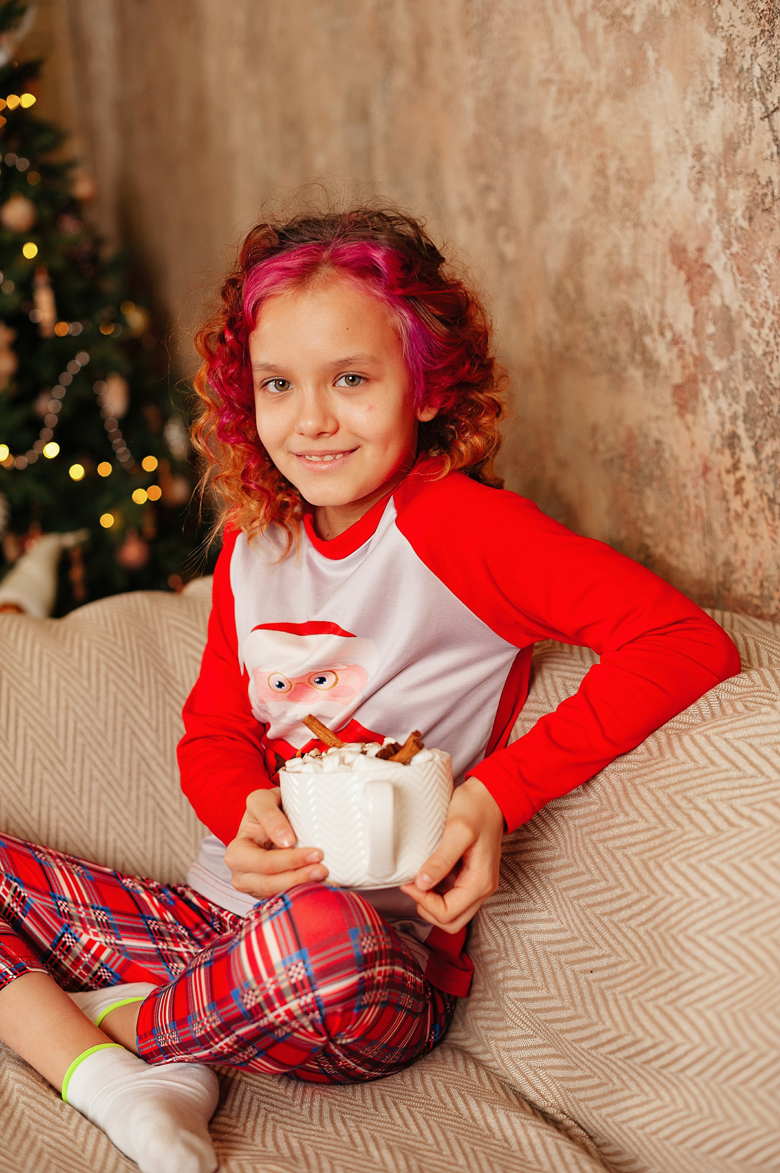 Семейная фотосессия в студии FormatLoft. Детский и семейный фотограф в Сургуте и Нефтеюганске Анна Старцева