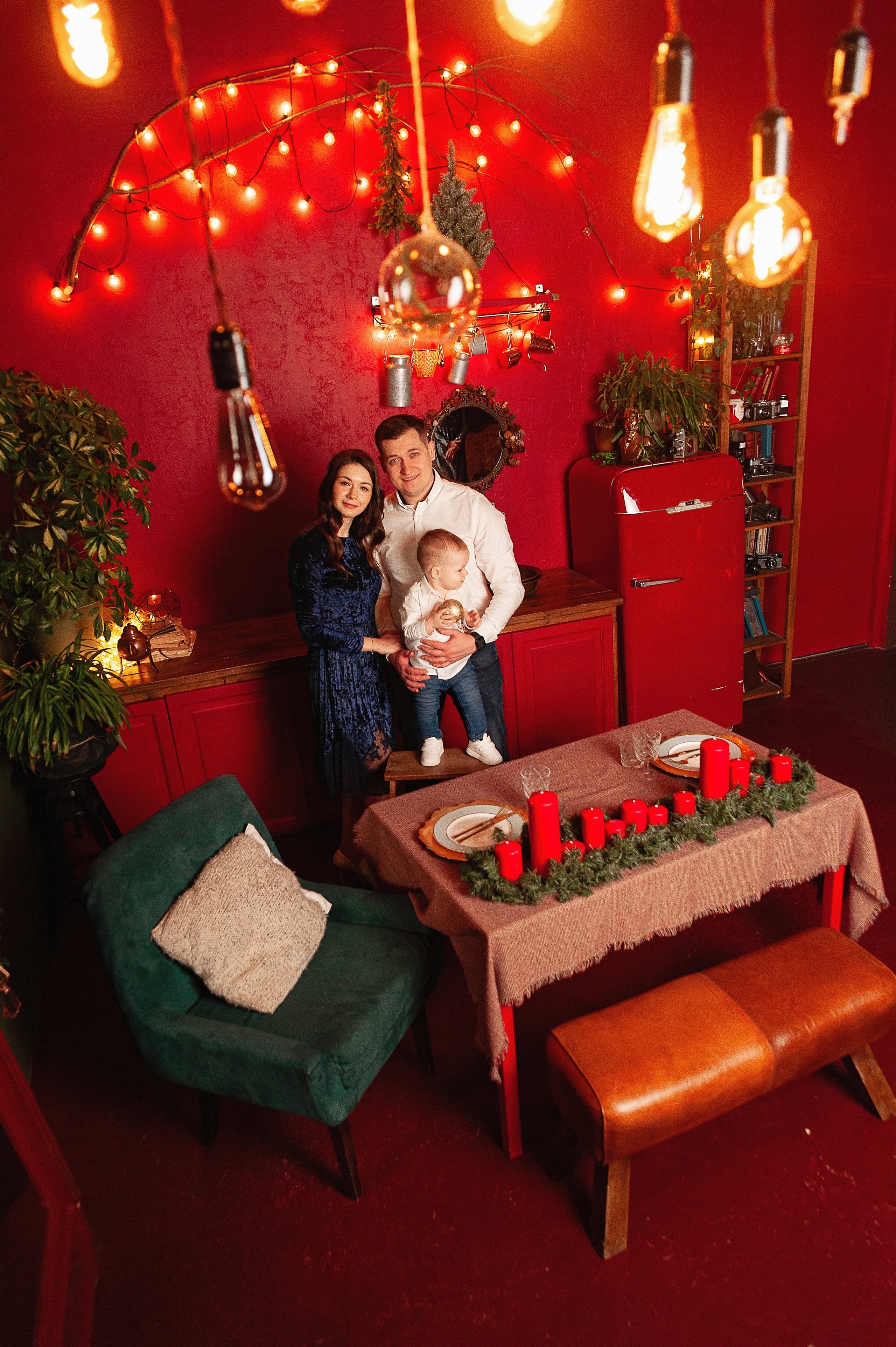 Семейная фотосессия в студии Питер г. Сургут. Детский и семейный фотограф в Сургуте и Нефтеюганске Анна Старцева