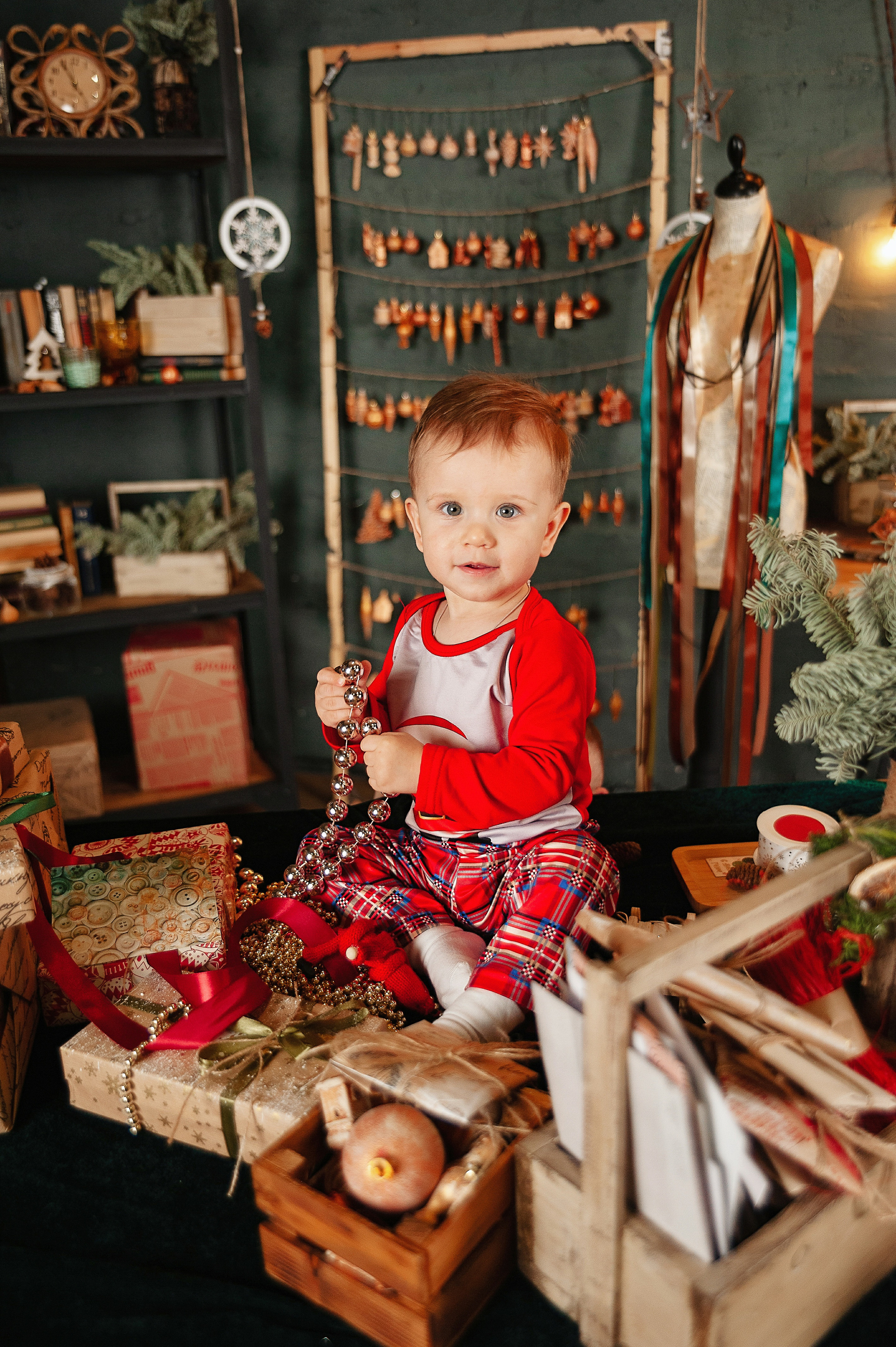 Семейная фотосессия в студии FormatLoft. Детский и семейный фотограф в Сургуте и Нефтеюганске Анна Старцева