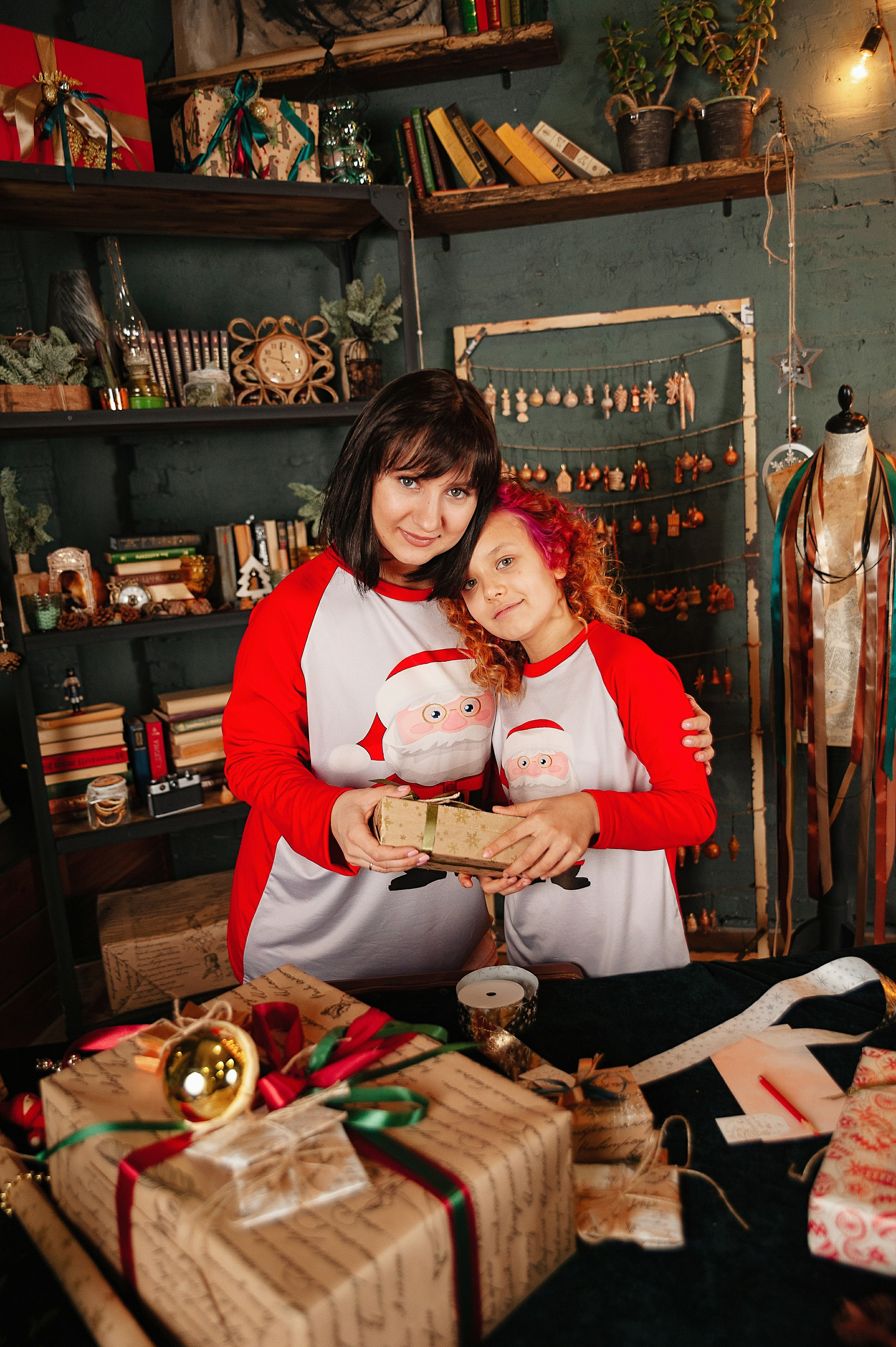 Семейная фотосессия в студии FormatLoft. Детский и семейный фотограф в Сургуте и Нефтеюганске Анна Старцева