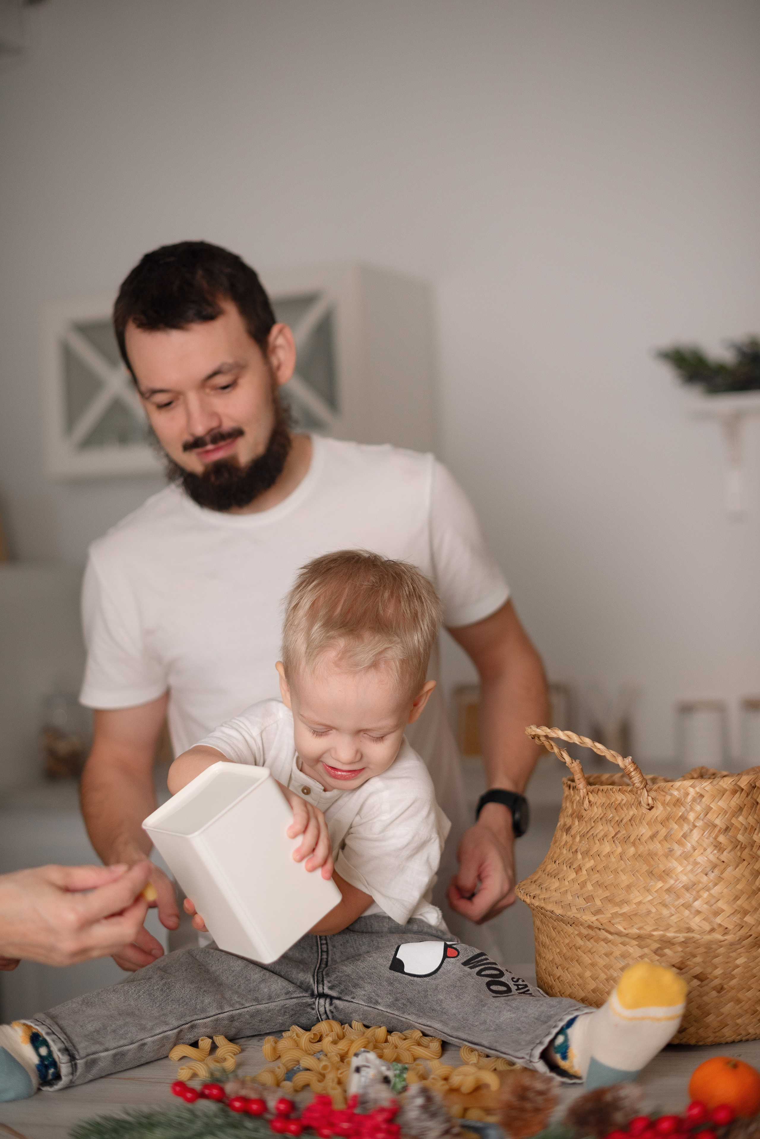 Семейная фотосессия в фотостудии Lime. Детский и семейный фотограф в Сургуте и Нефтеюганске Анна Старцева
