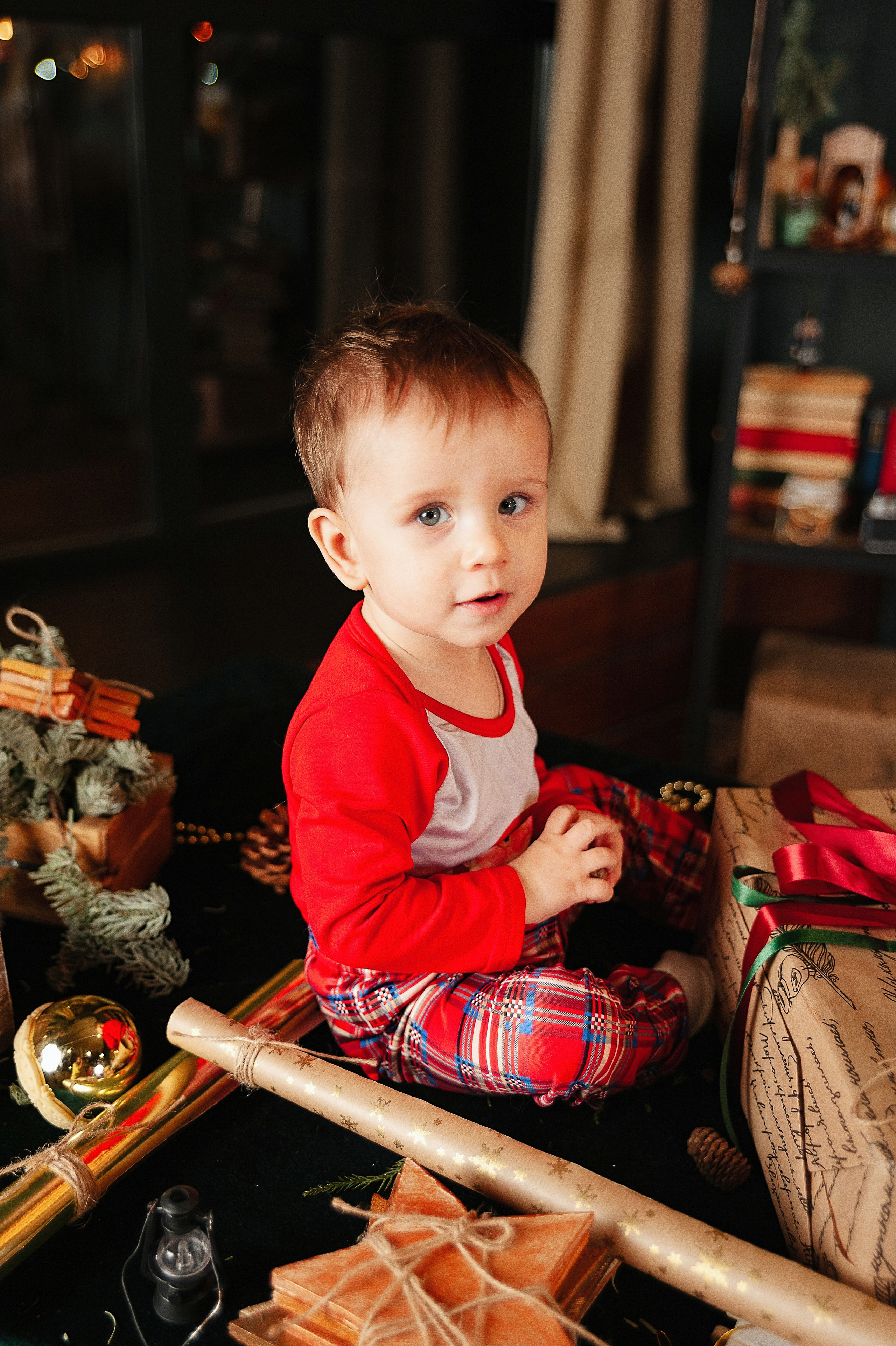 Семейная фотосессия в студии FormatLoft. Детский и семейный фотограф в Сургуте и Нефтеюганске Анна Старцева