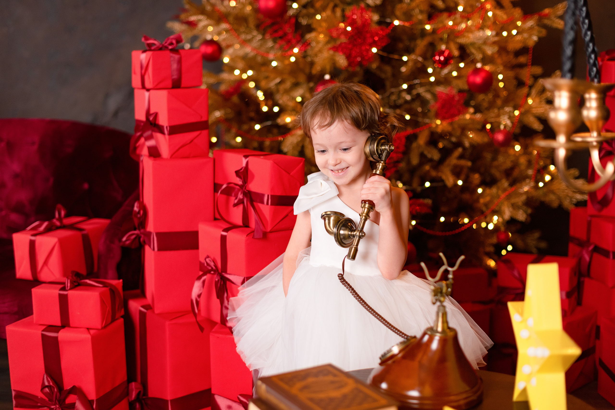 Семейная фотосессия в фотостудии Freedoom. Детский и семейный фотограф в Сургуте и Нефтеюганске Анна Старцева