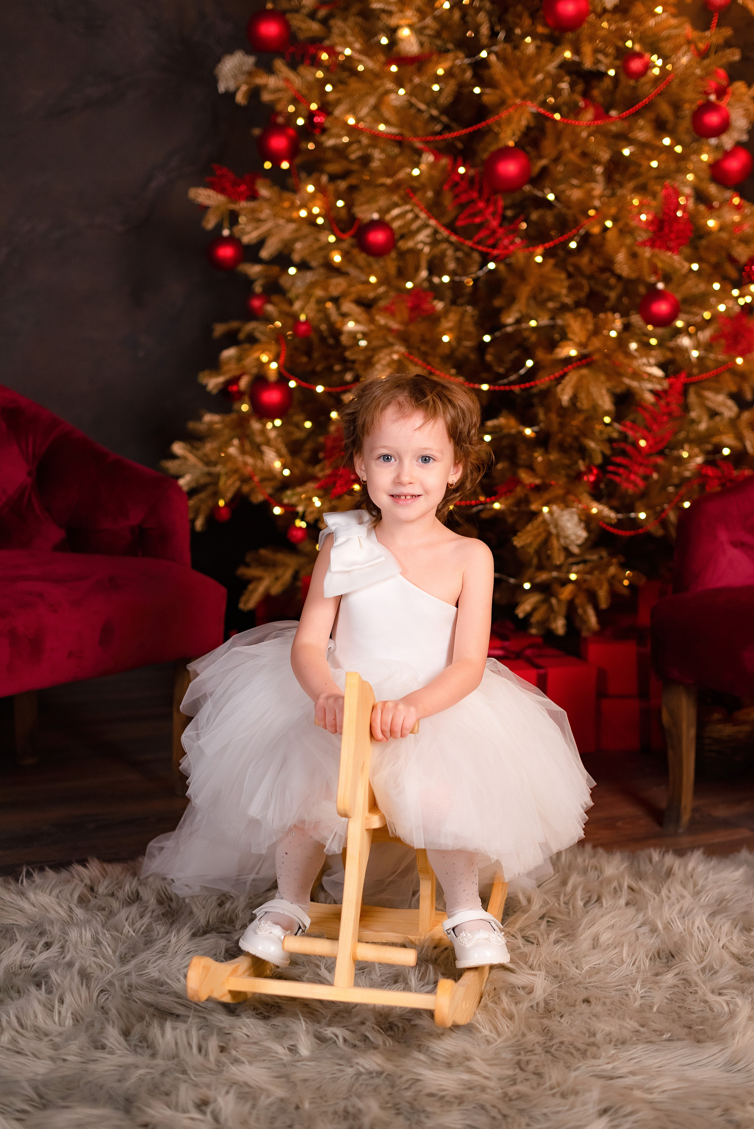 Семейная фотосессия в фотостудии Freedoom. Детский и семейный фотограф в Сургуте и Нефтеюганске Анна Старцева