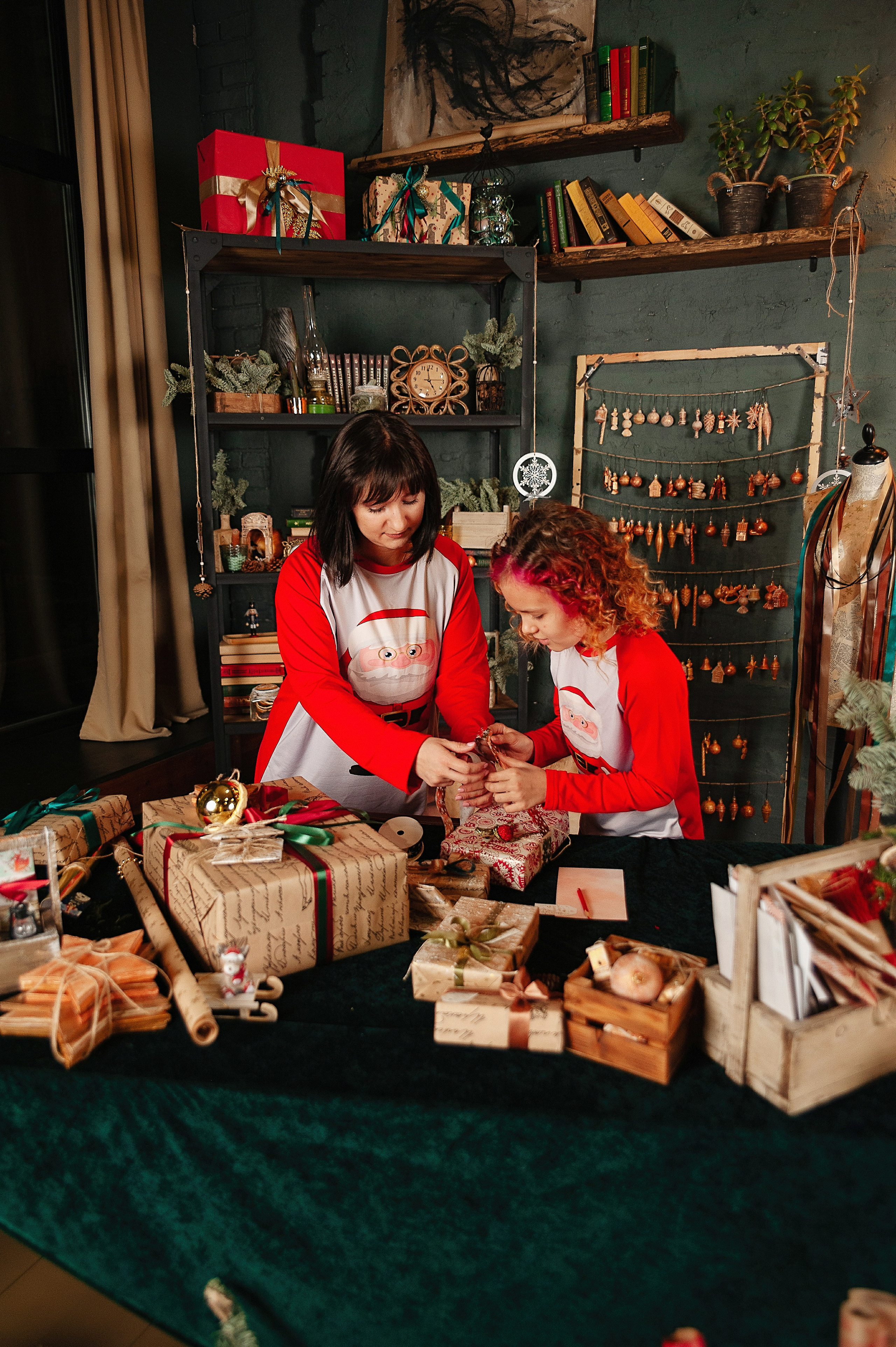 Семейная фотосессия в студии FormatLoft. Детский и семейный фотограф в Сургуте и Нефтеюганске Анна Старцева