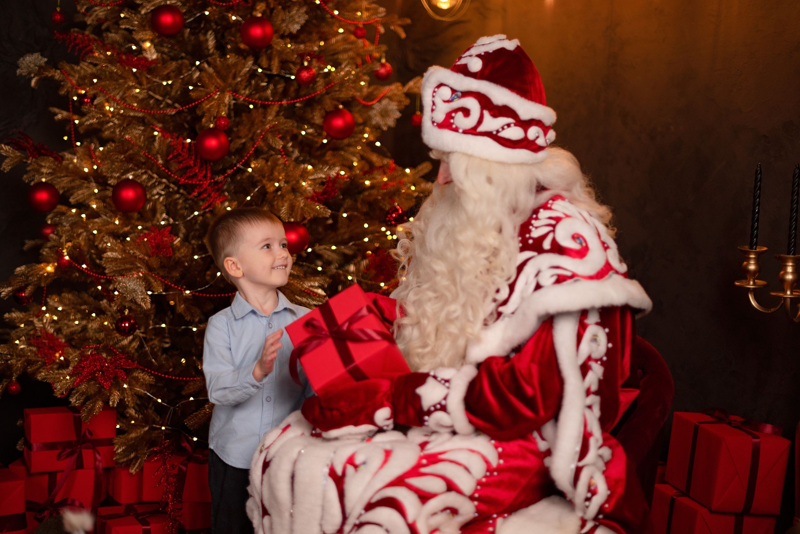 Фото день с Дедушой Морозом. Детский и семейный фотограф в Сургуте и Нефтеюганске Анна Старцева