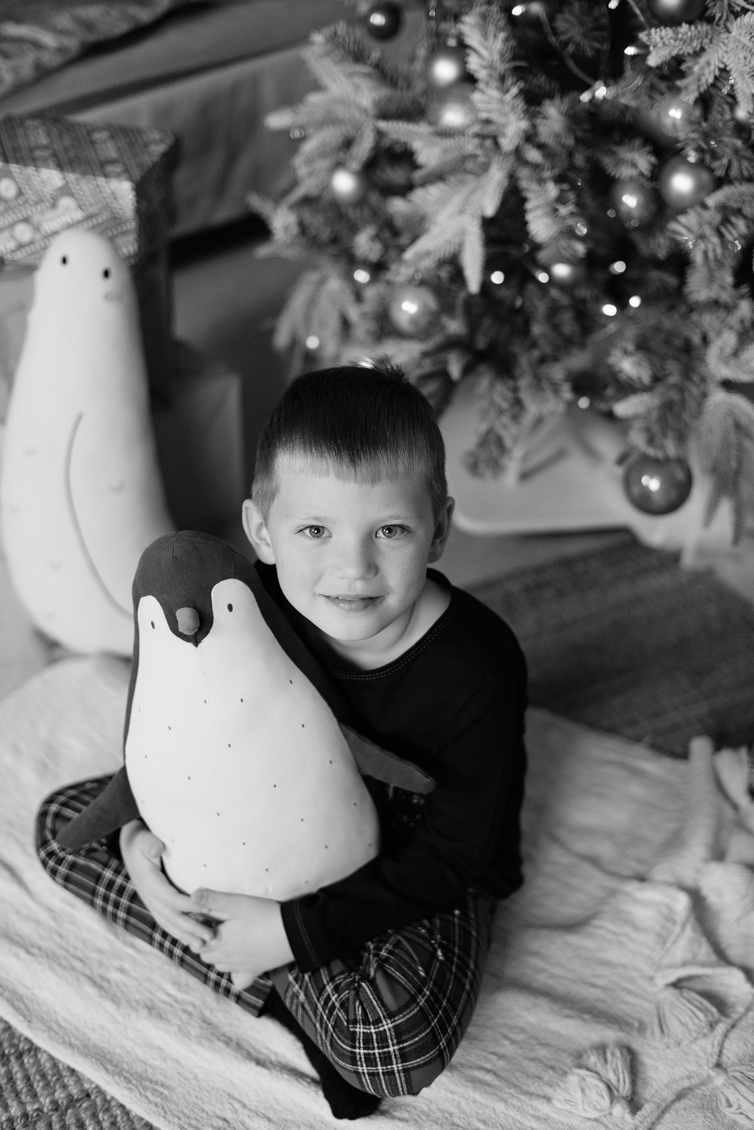 Семейная в фотостудии Питер. Зал кухня-гостинная. Детский и семейный фотограф в Сургуте и Нефтеюганске Анна Старцева