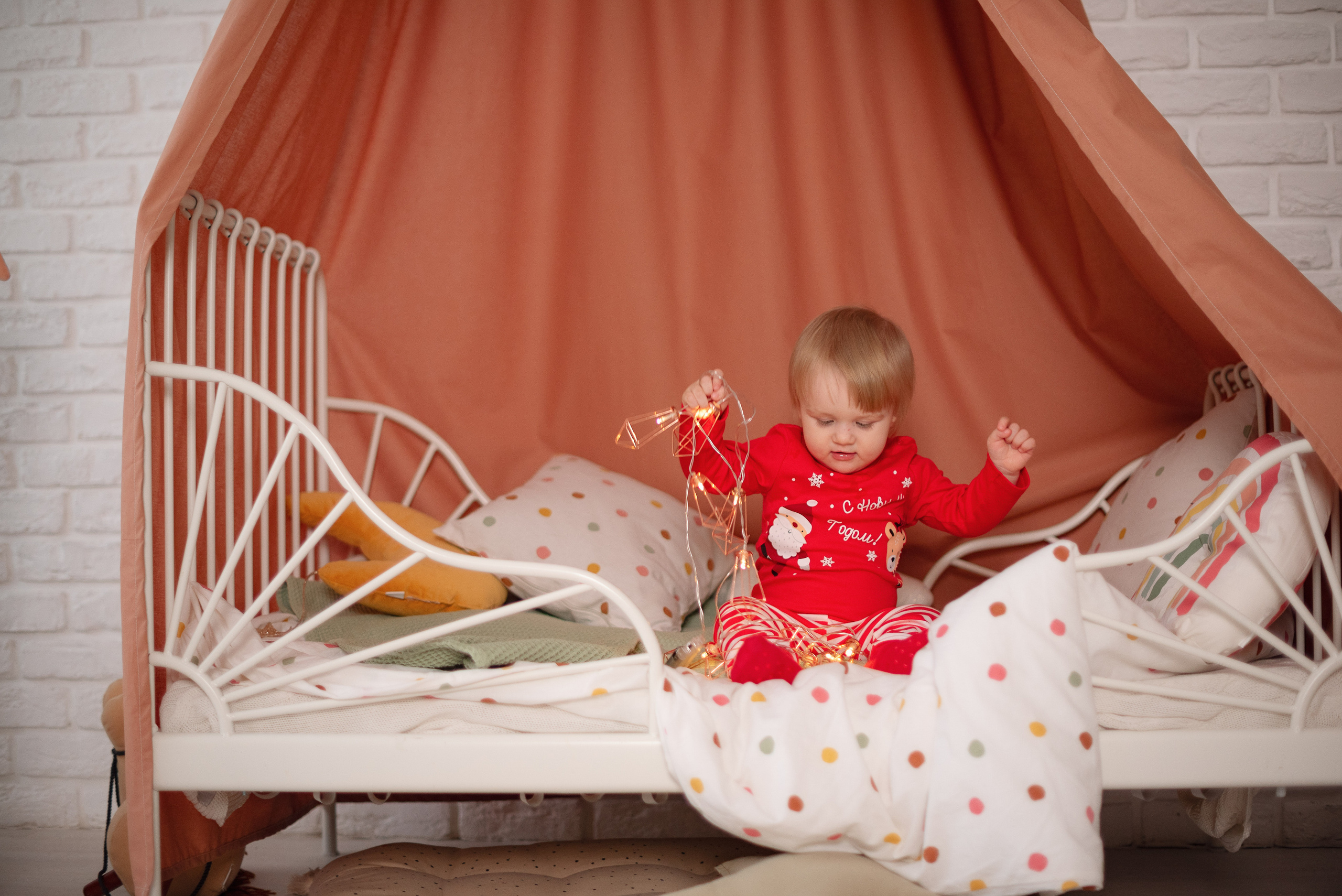 Семейная фотосессия в фотостудии Lime. Детский и семейный фотограф в Сургуте и Нефтеюганске Анна Старцева