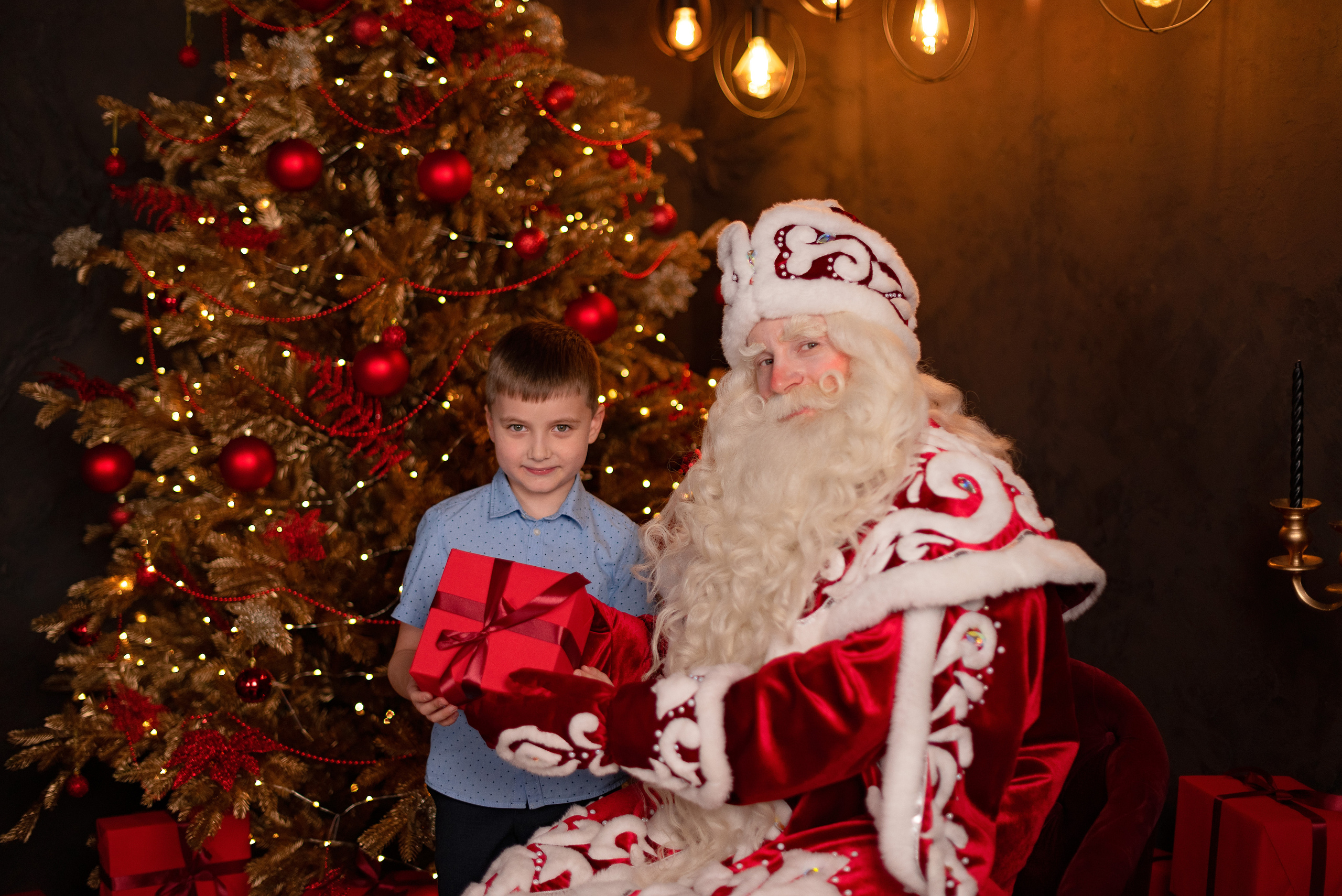 Фото день с Дедушой Морозом. Детский и семейный фотограф в Сургуте и Нефтеюганске Анна Старцева