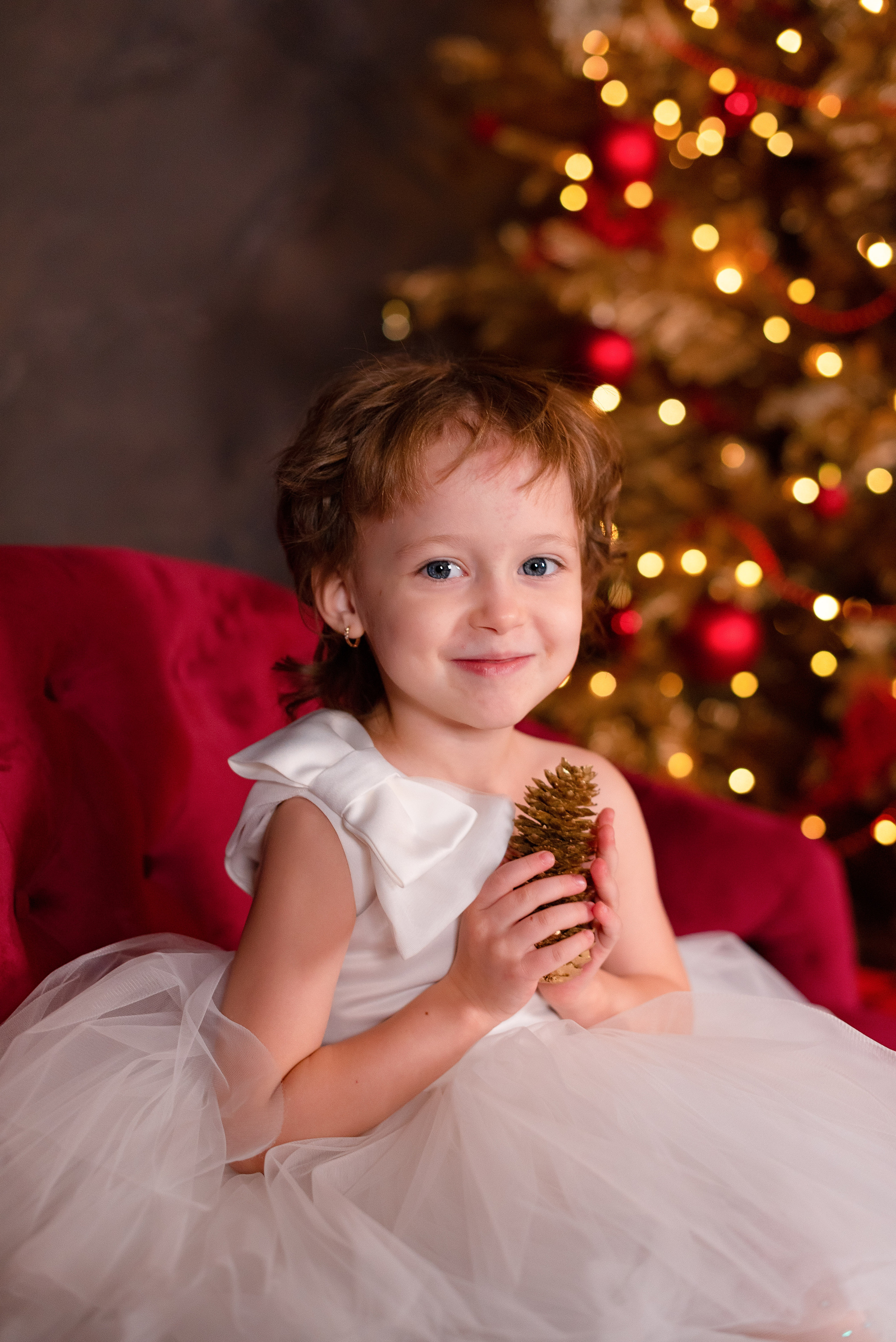 Семейная фотосессия в фотостудии Freedoom. Детский и семейный фотограф в Сургуте и Нефтеюганске Анна Старцева