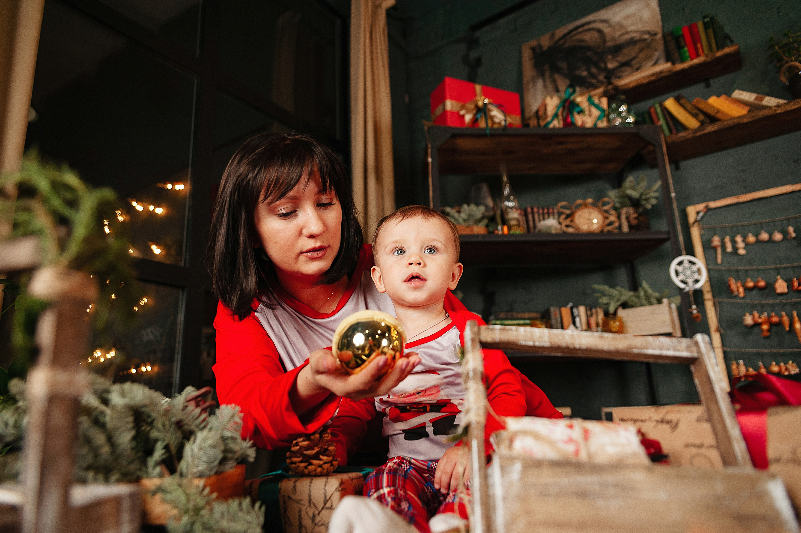 Семейная фотосессия в студии FormatLoft. Детский и семейный фотограф в Сургуте и Нефтеюганске Анна Старцева