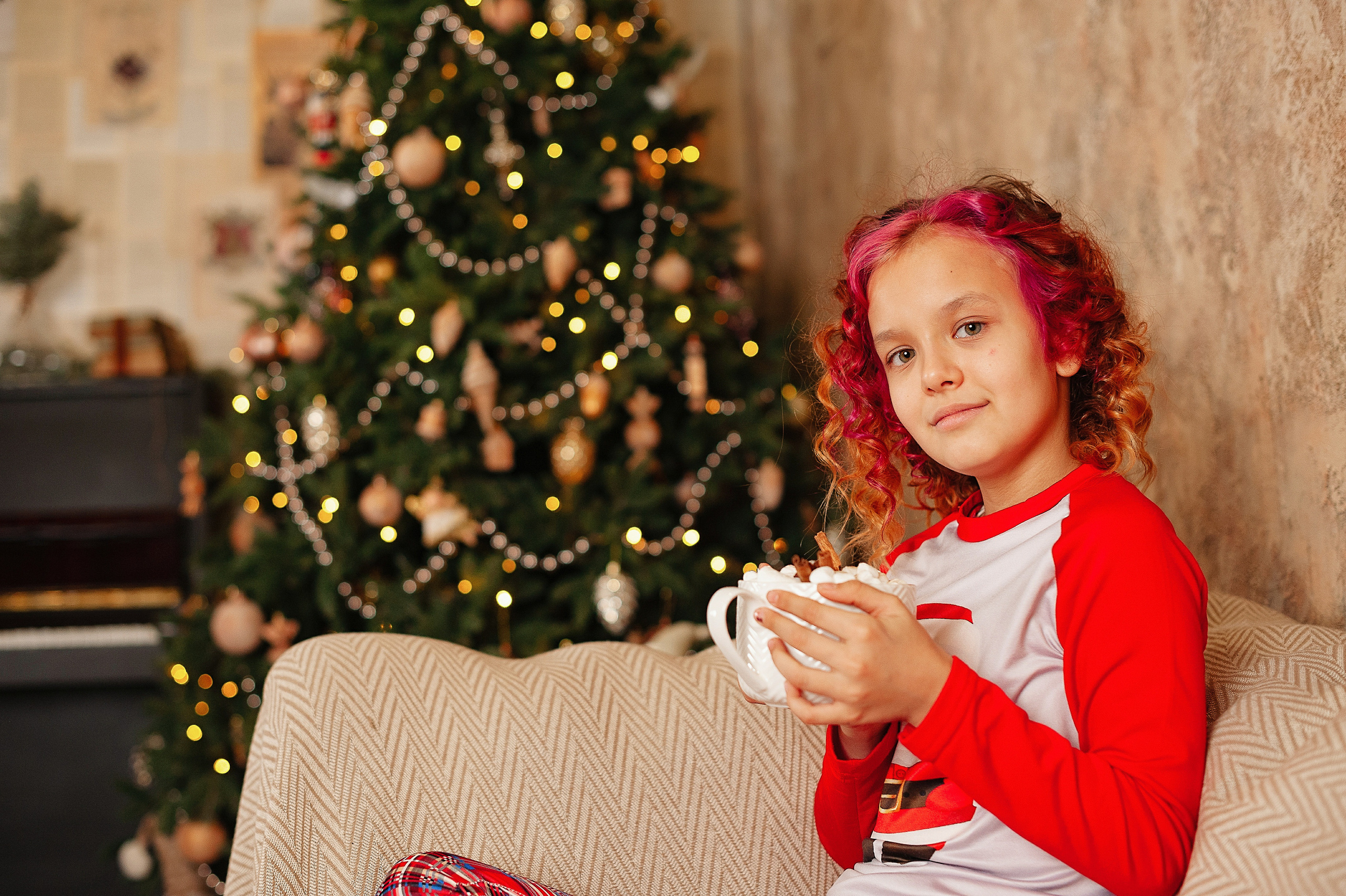 Семейная фотосессия в студии FormatLoft. Детский и семейный фотограф в Сургуте и Нефтеюганске Анна Старцева