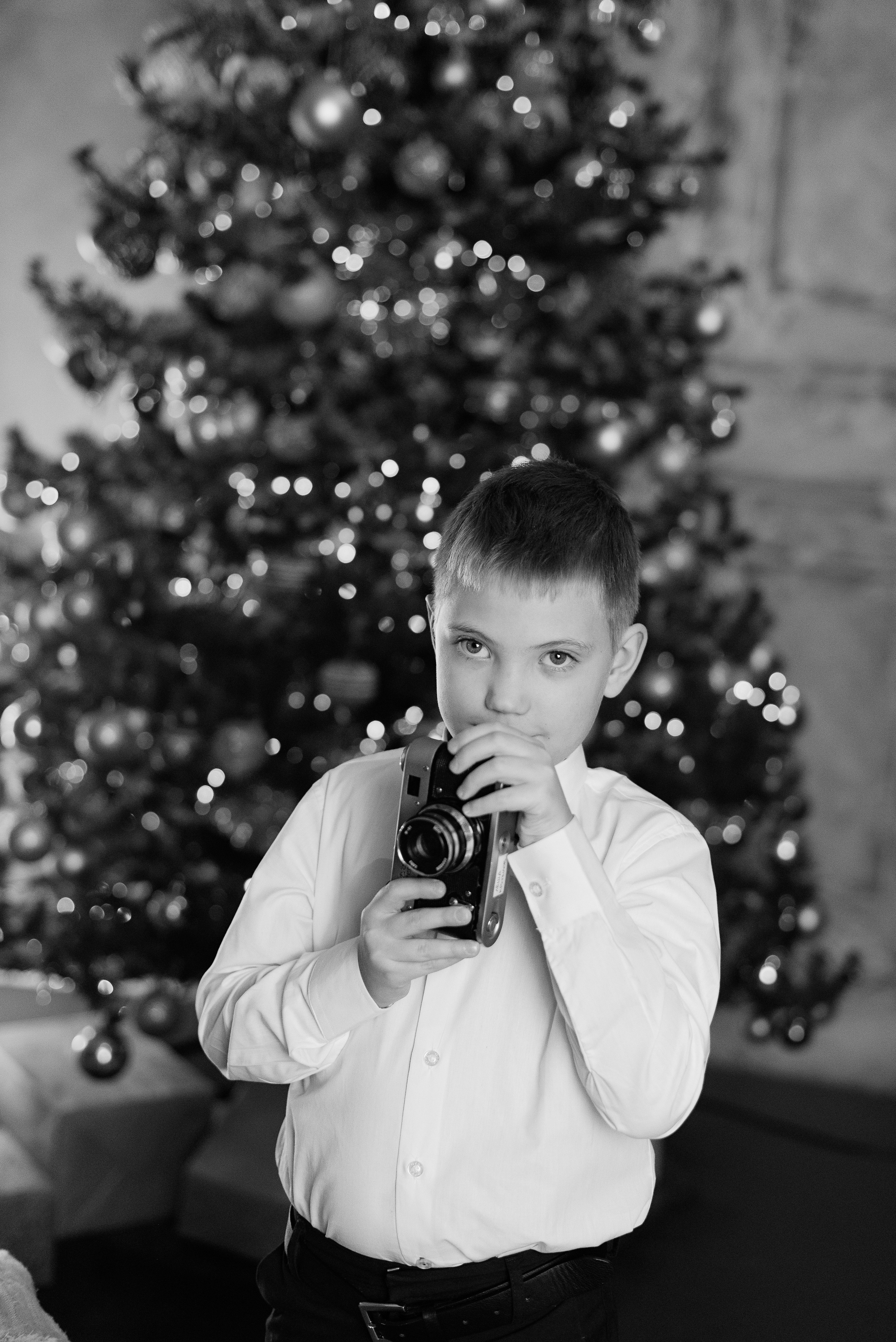 Семейная в фотостудии Питер. Зал кухня-гостинная. Детский и семейный фотограф в Сургуте и Нефтеюганске Анна Старцева