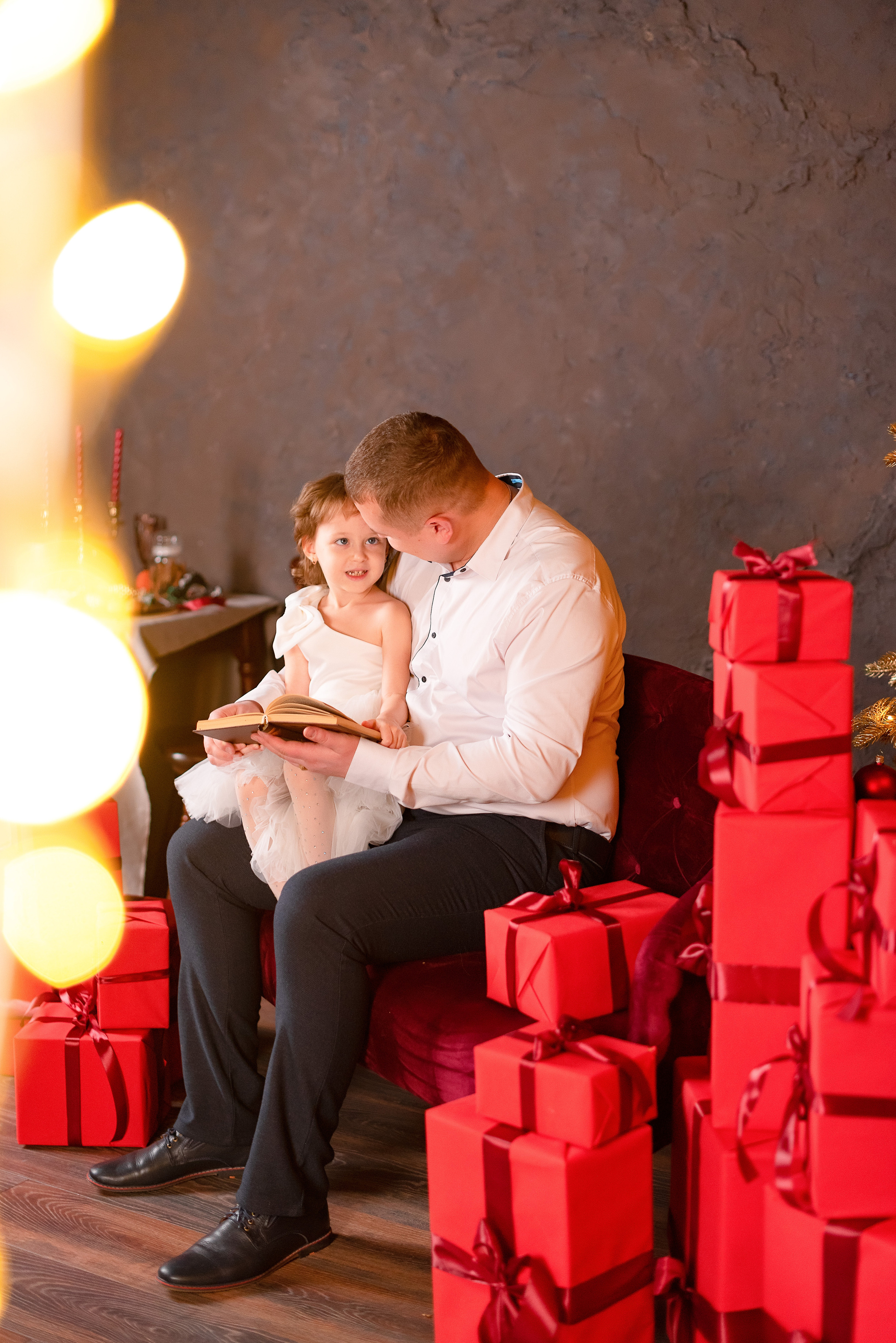 Семейная фотосессия в фотостудии Freedoom. Детский и семейный фотограф в Сургуте и Нефтеюганске Анна Старцева