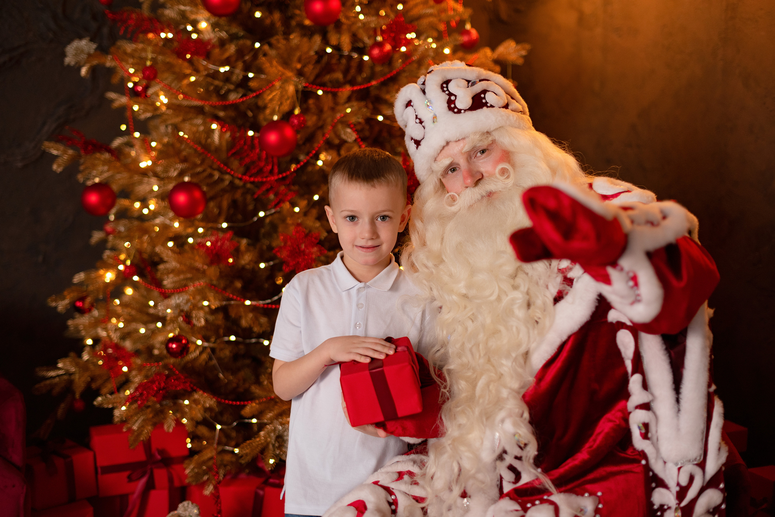 Фото день с Дедушой Морозом. Детский и семейный фотограф в Сургуте и Нефтеюганске Анна Старцева