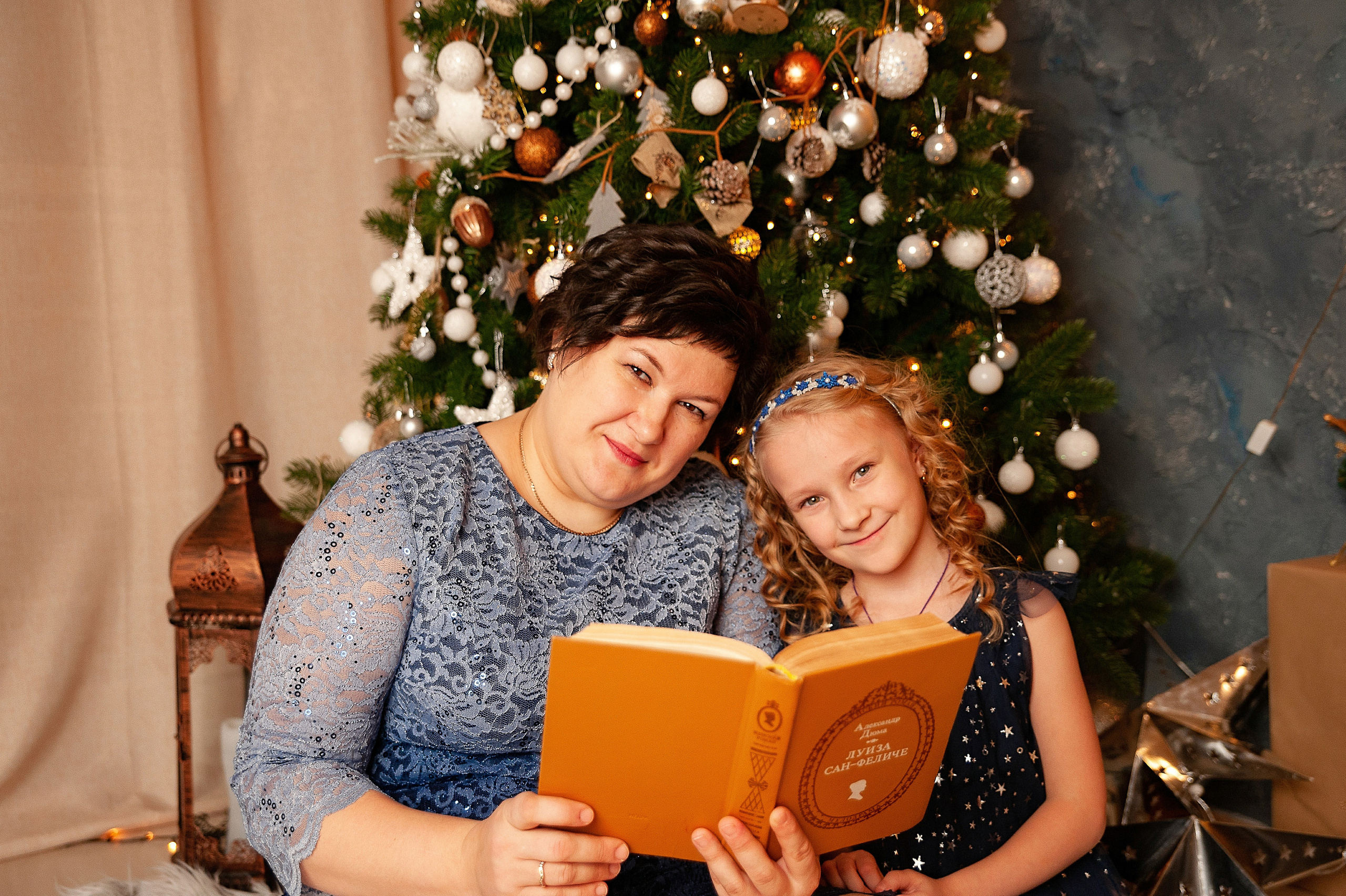 Семейная фотосессия в студии Леси Бельман. Детский и семейный фотограф в Сургуте и Нефтеюганске Анна Старцева