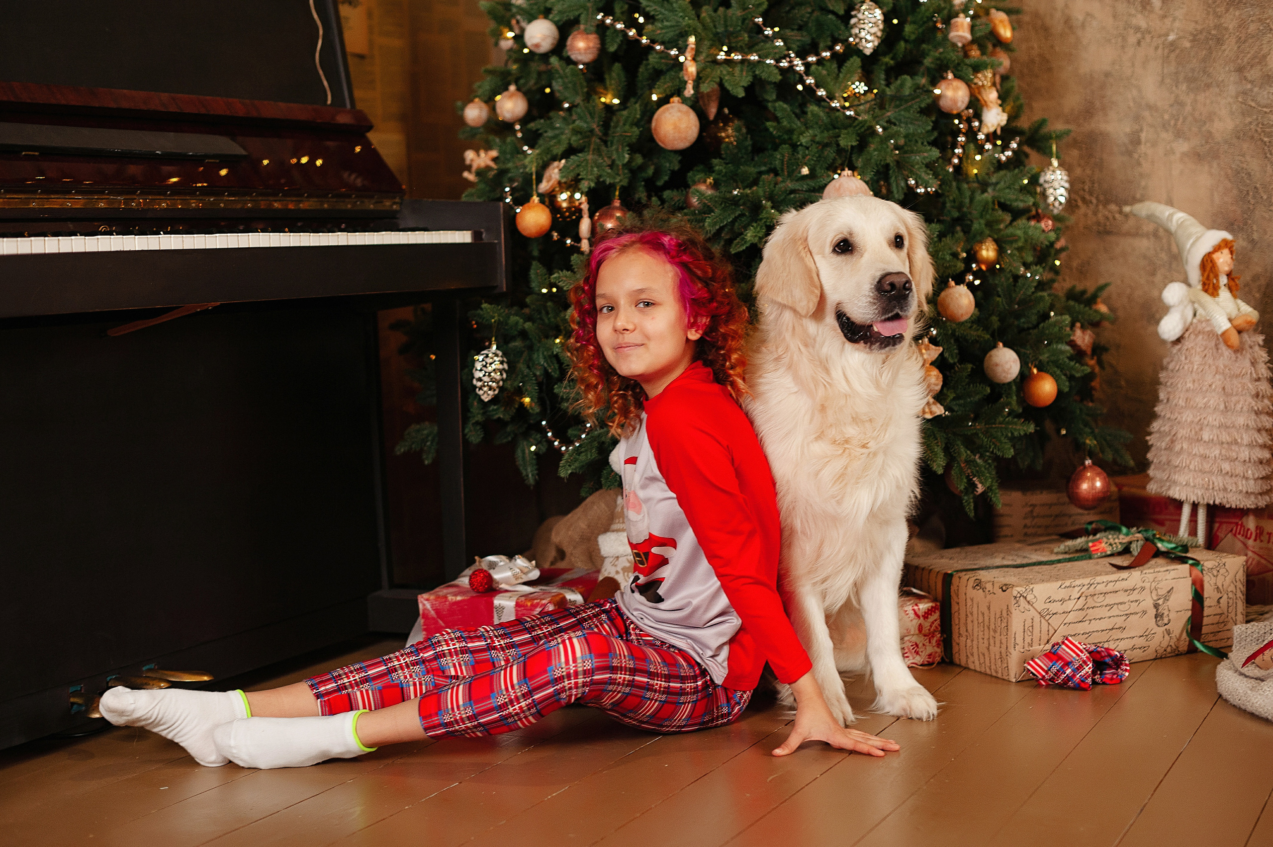 Семейная фотосессия в студии FormatLoft. Детский и семейный фотограф в Сургуте и Нефтеюганске Анна Старцева