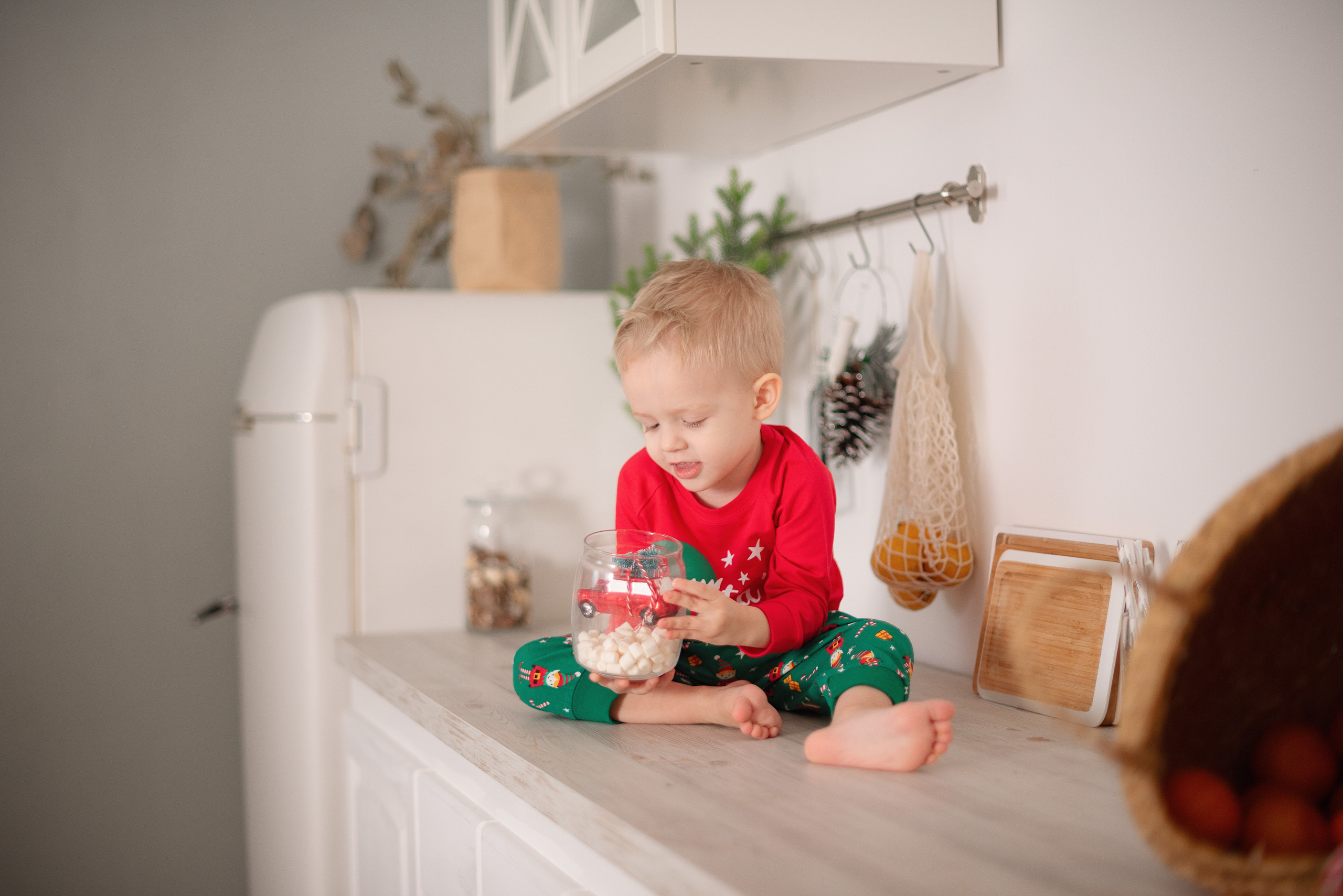 Семейная фотосессия в фотостудии Lime. Детский и семейный фотограф в Сургуте и Нефтеюганске Анна Старцева