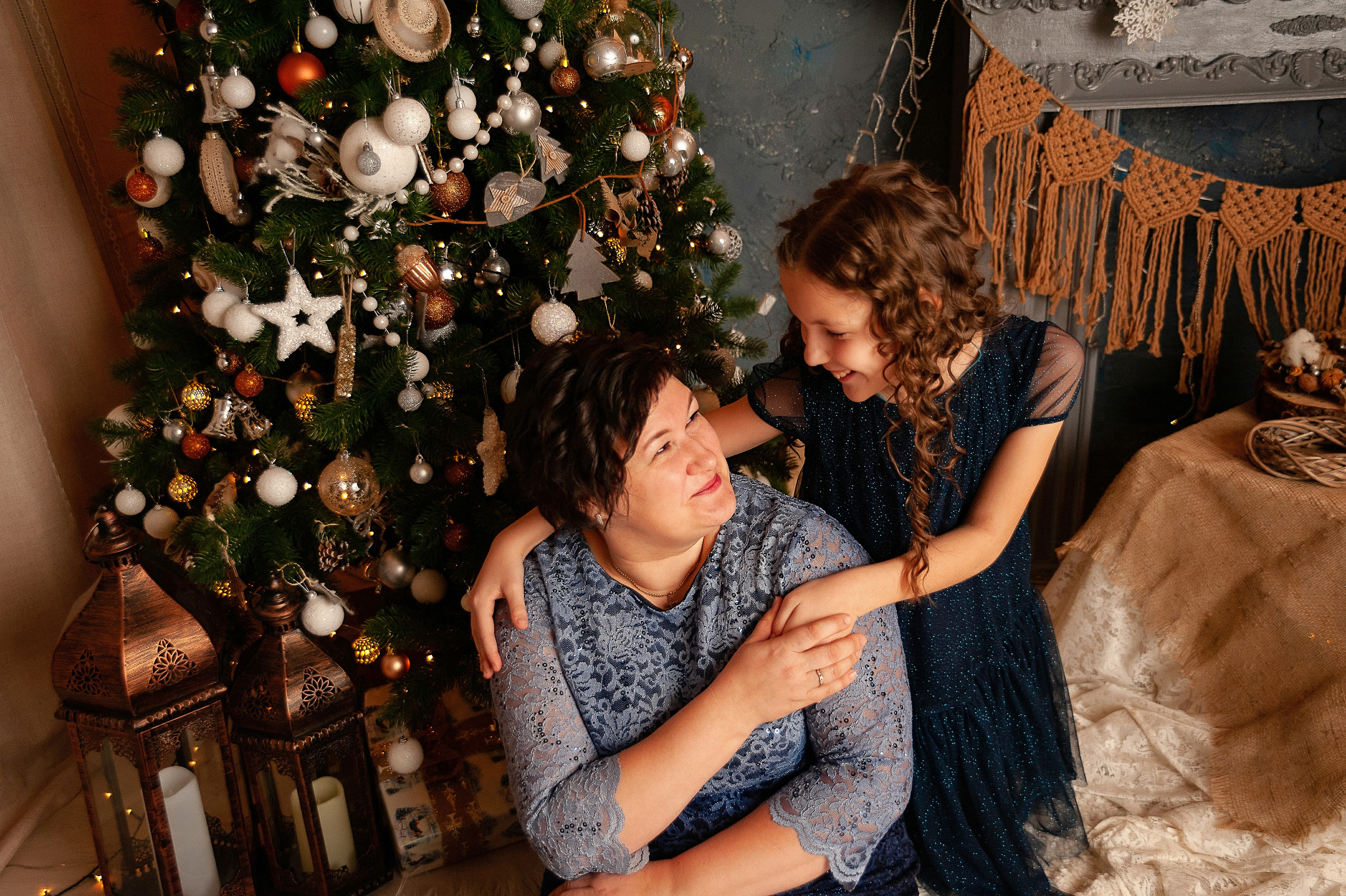 Семейная фотосессия в студии Леси Бельман. Детский и семейный фотограф в Сургуте и Нефтеюганске Анна Старцева