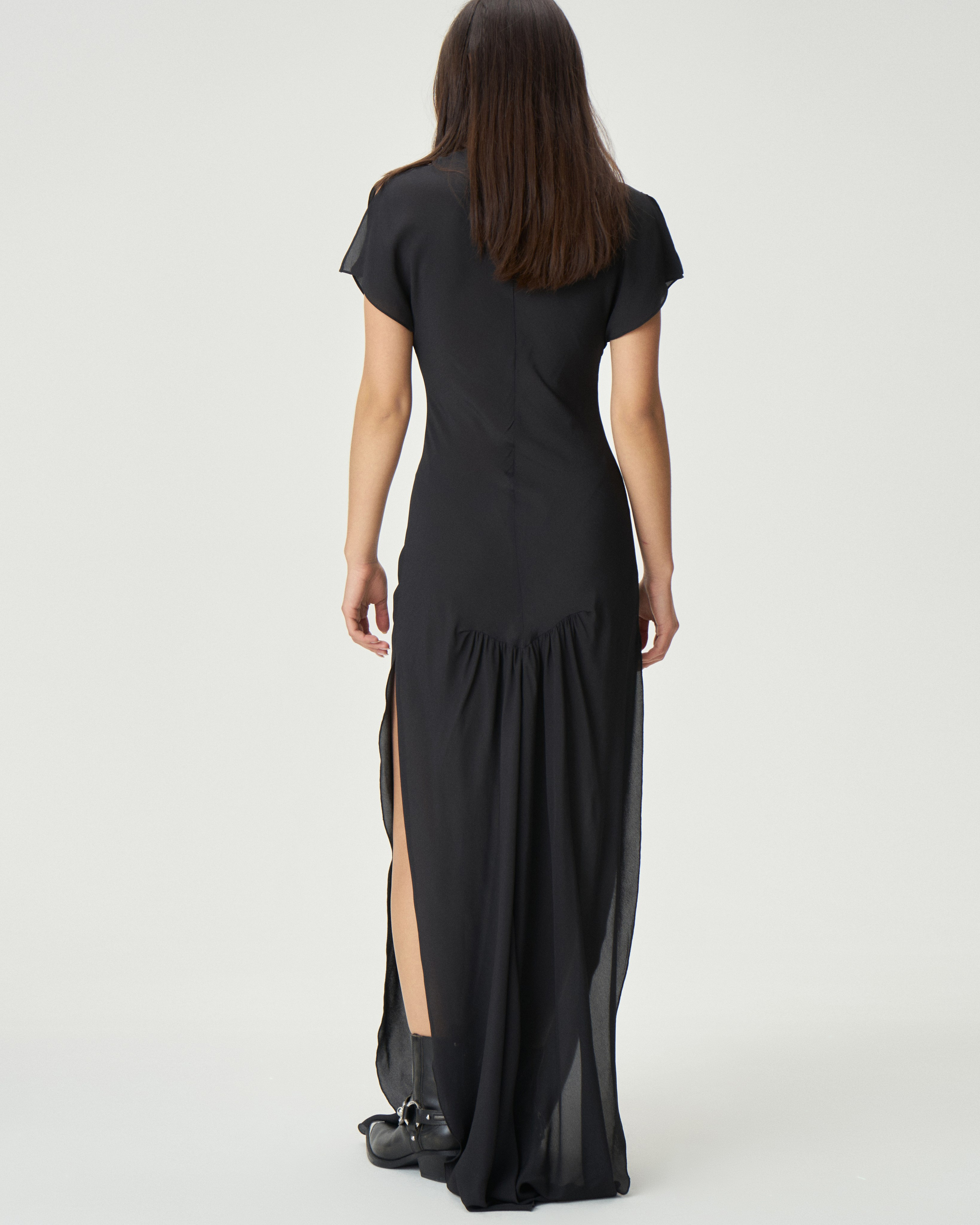 Masterpeace. Фотограф и видеограф для брендов в Москве