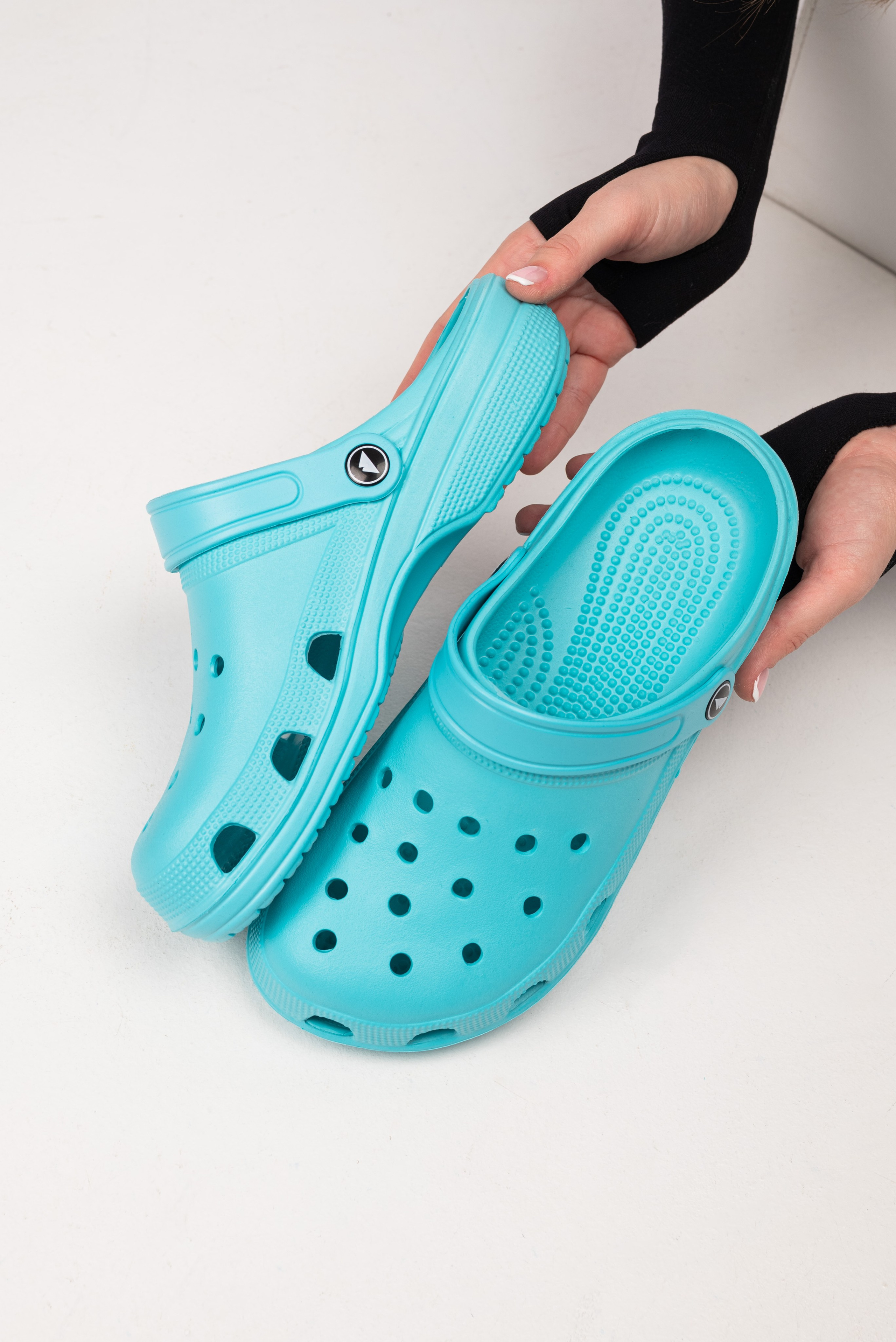 Кроксы. Предметный фотограф, фото для маркетплейсов Пятигорск, КМВ