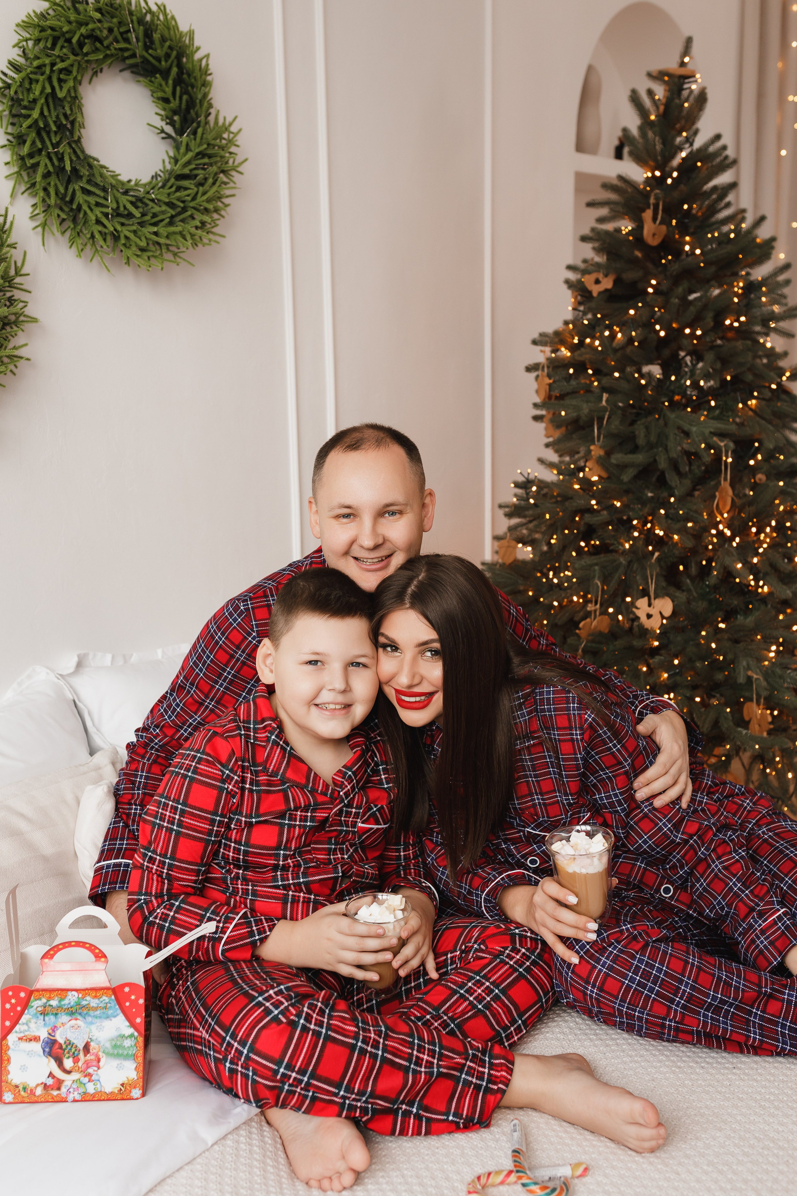 Новогодняя семейная фотосессия. Таня Грин фотограф в Екатеринбурге, продюсирование и стилизация съемок