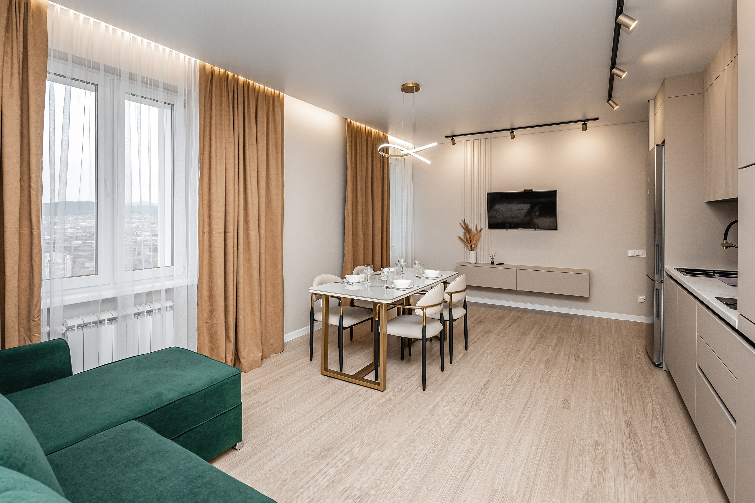 Риэлторская съёмка. Фотограф и видеограф в Улан-Удэ: Аюна Габагуева и Артём Шаханов