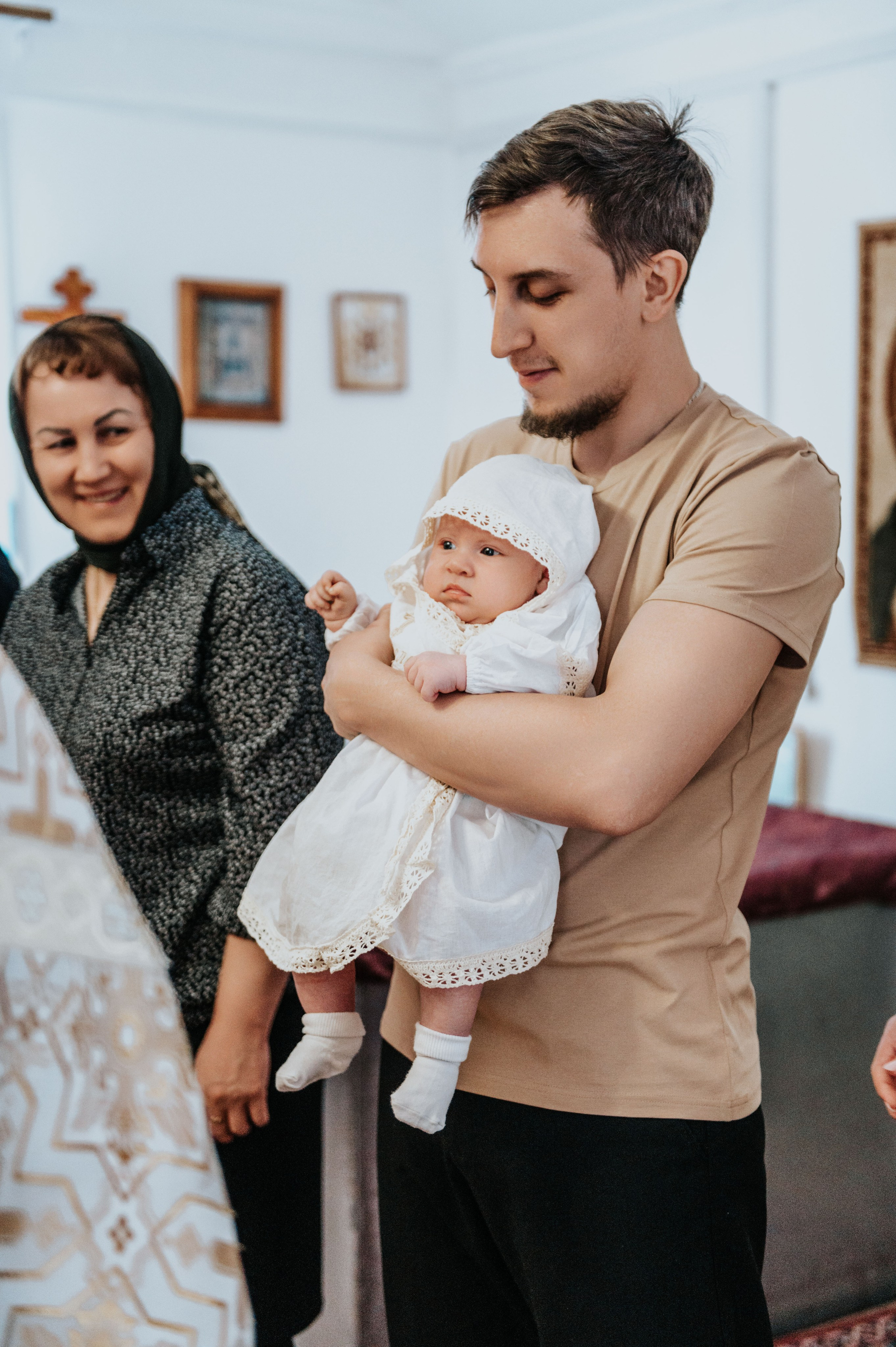 Таинство крещения Мирославы. Фотограф в Сургуте Светлана Гибадуллина