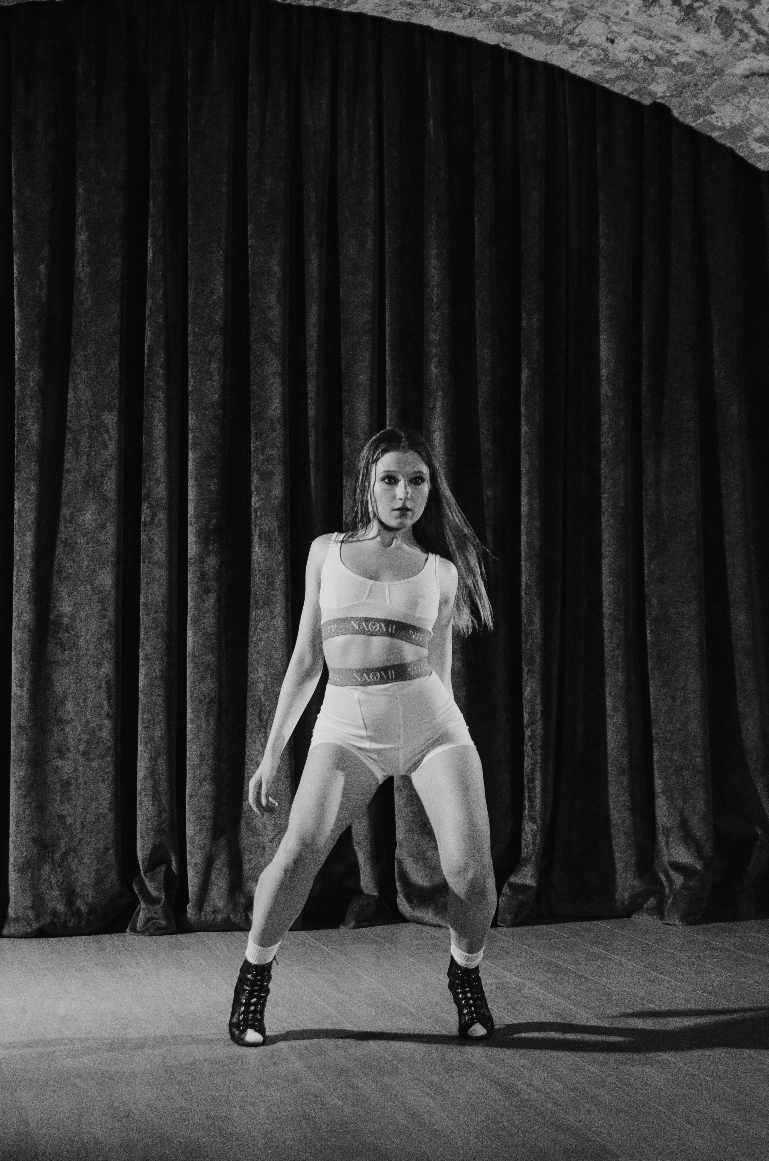 Фото-подглядки с видеосъемки танцевальной команды «Secret». Денисова Аля — фотограф для парных съемок и индивидуальных историй в Барнауле