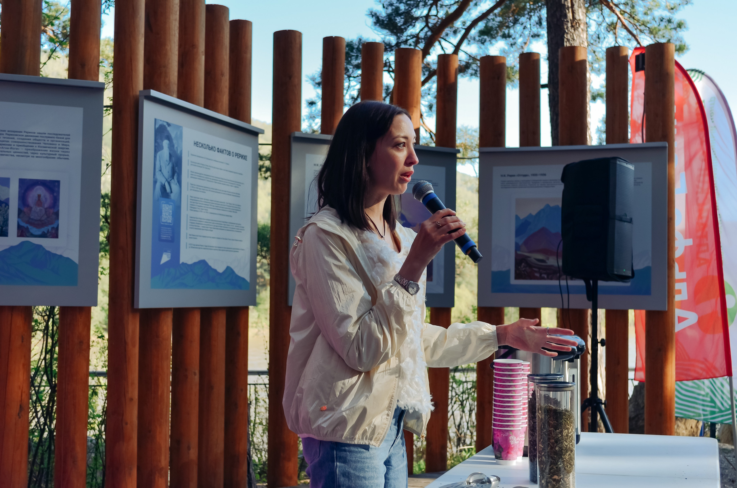 Фестиваль «Цветение Маральника на Алтае 2025». Фоторепортаж. Денисова Аля — фотограф для парных съемок и индивидуальных историй в Барнауле
