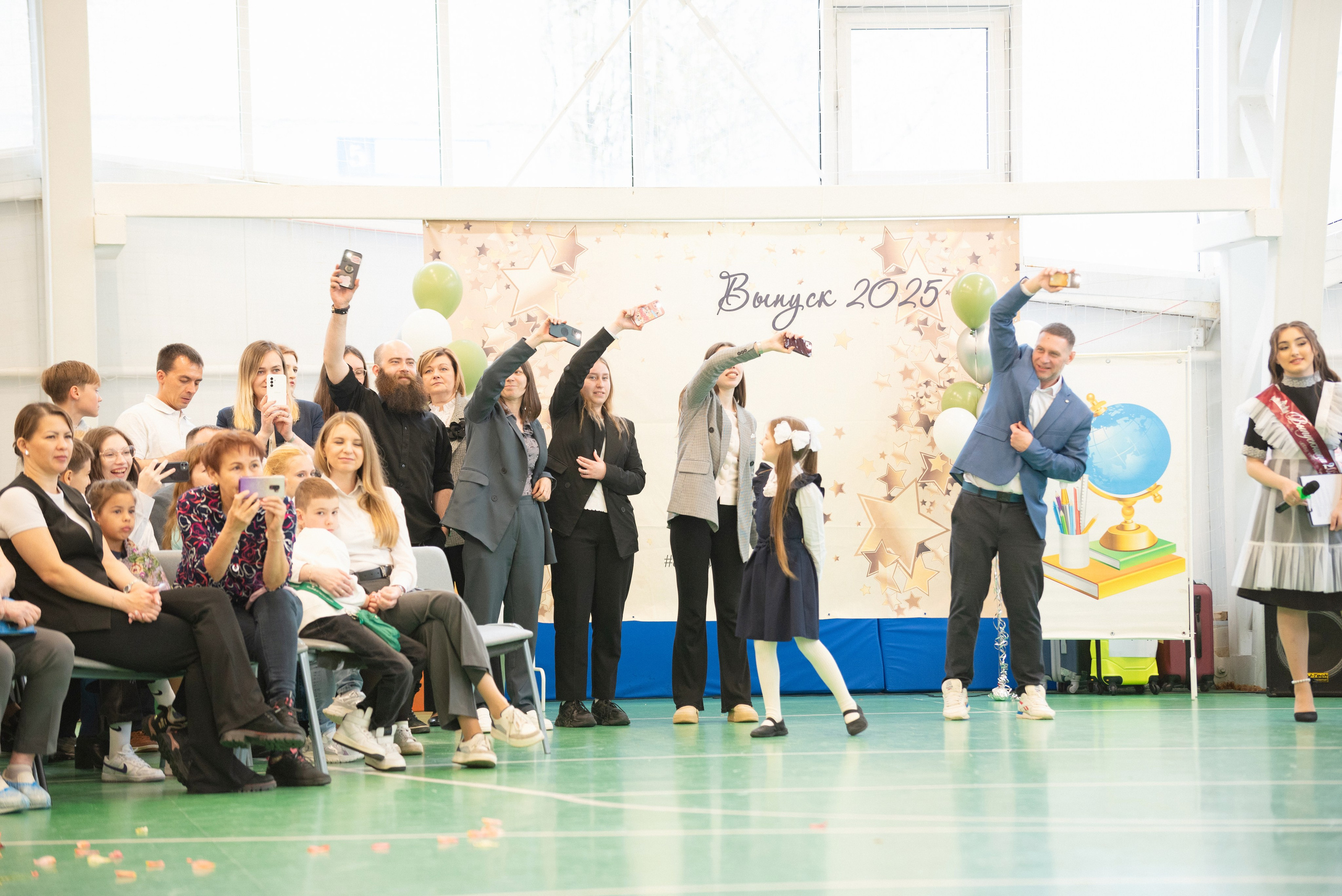 Фотограф на выпускной для старших классов в Сургуте и Нефтеюганске