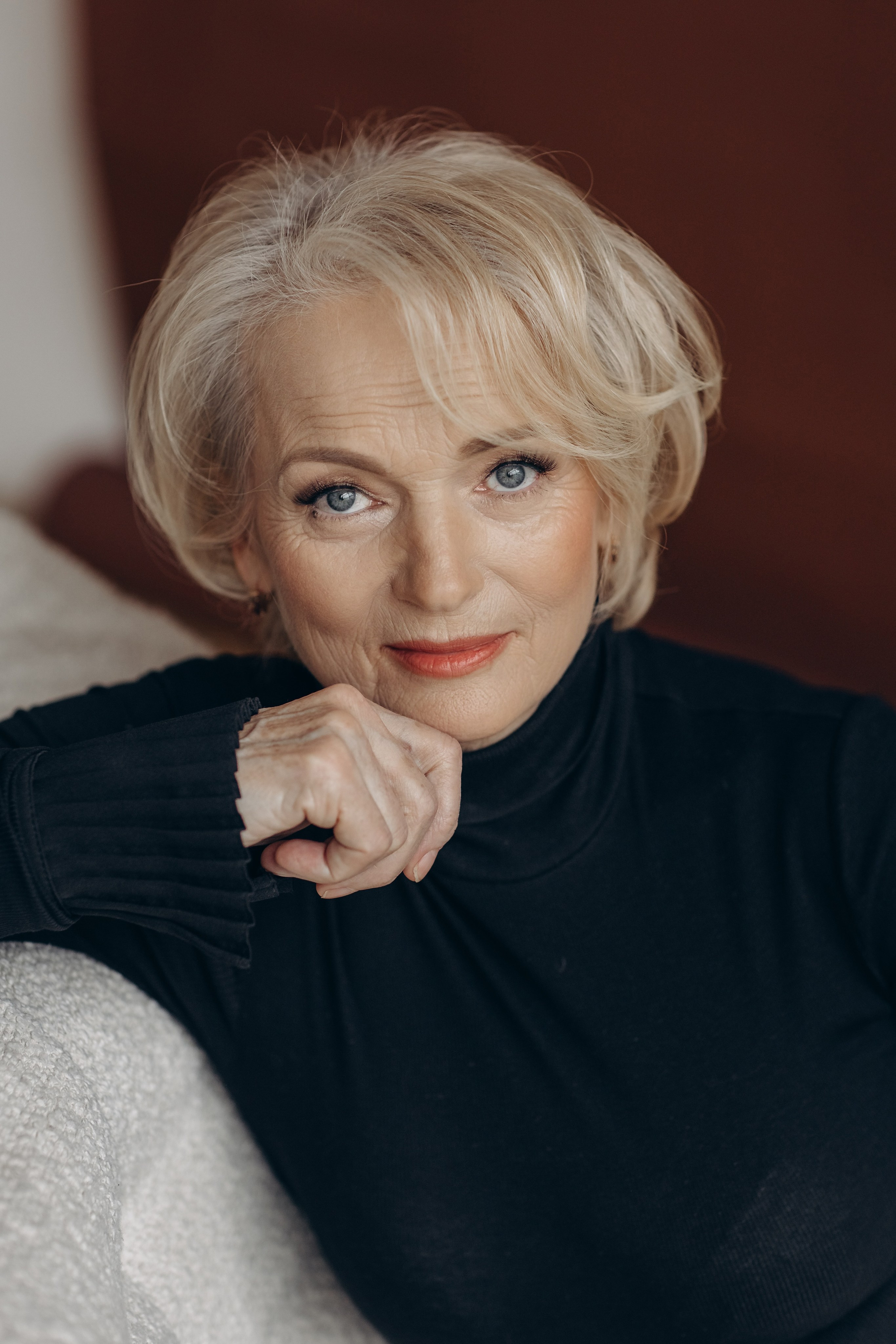 МАМА. Главная