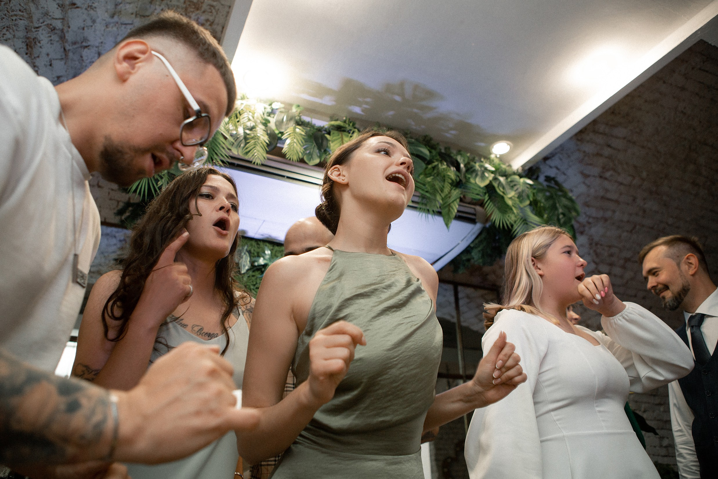 Свадьба с гостями. Свадебный и портретный фотограф Москва