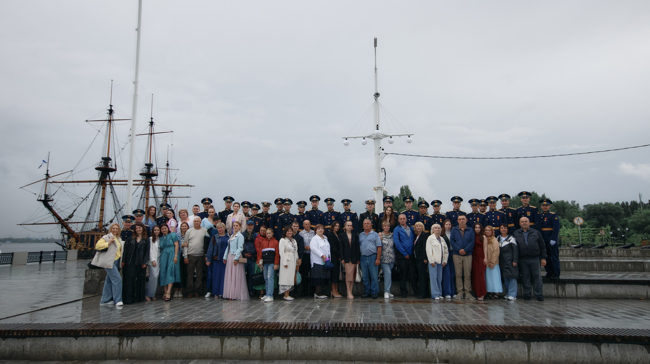Выпуск Военно Воздушной Академии. Свадебный и репортажный фотограф Дмитрий Кононенко
