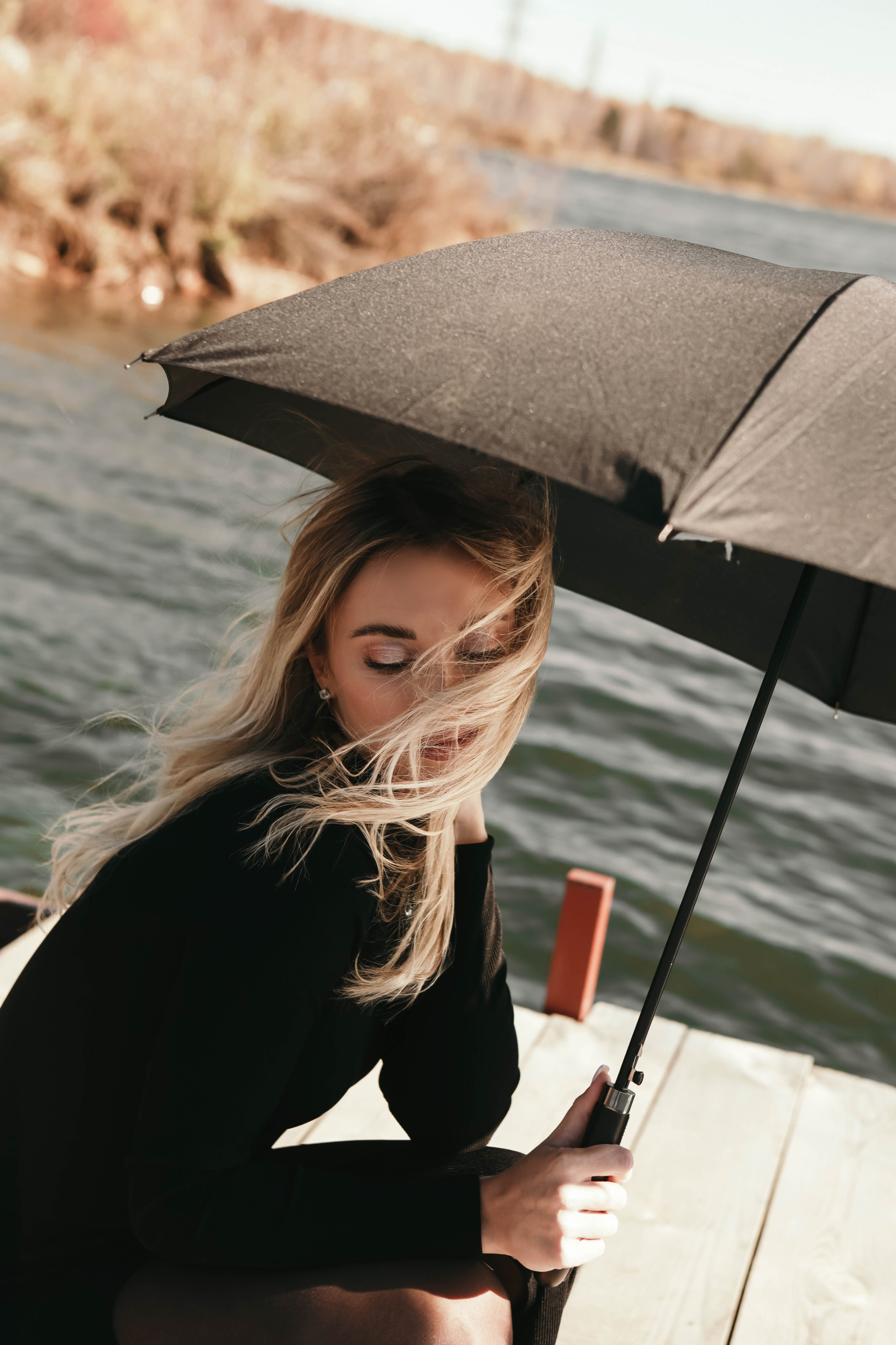 Кристина с зонтом. Фотограф в Иркутске