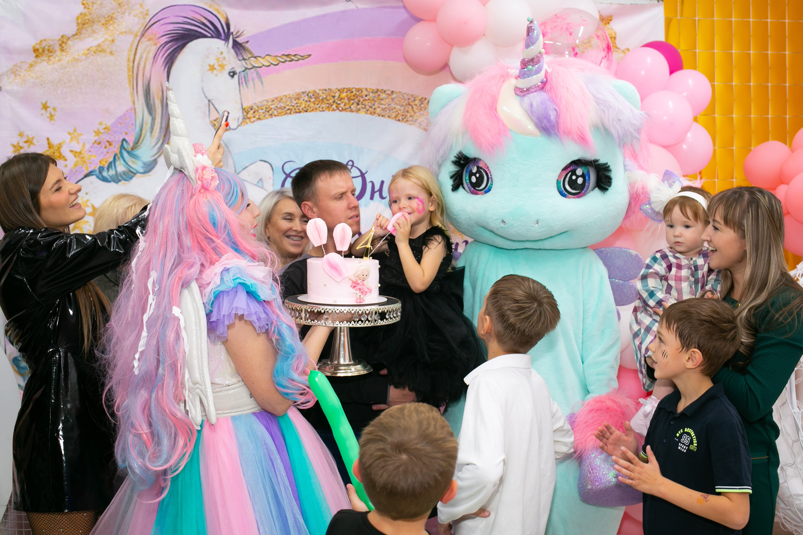 Праздники. Фотограф новорожденных и семейный фотограф НСО г. Бердск Марина Львова