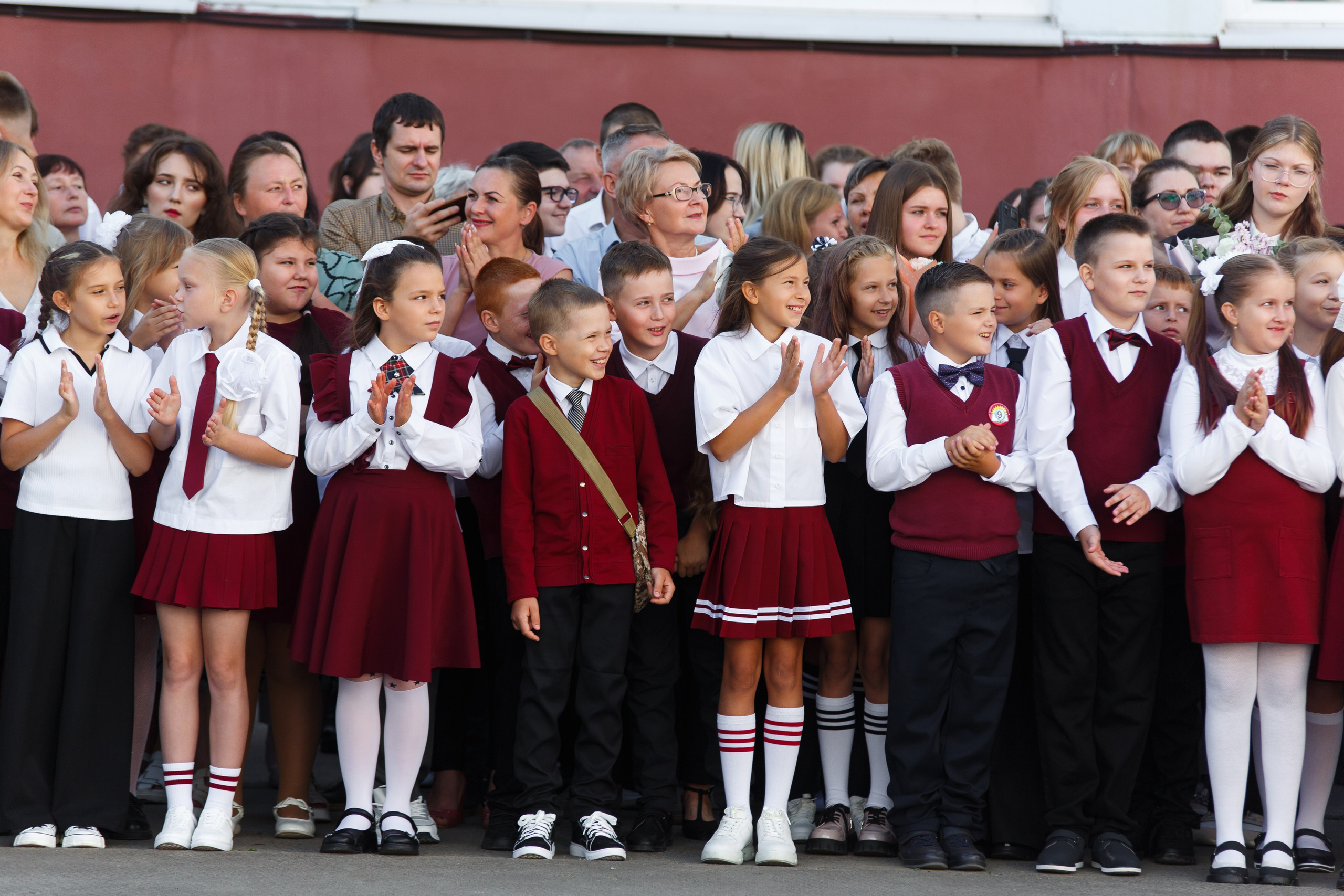 01 СЕНТЯБРЯ 2024 (МБОУ г. Мценска «Средняя школа № 9»). Профессиональный фотограф в Мценске и Орловской области