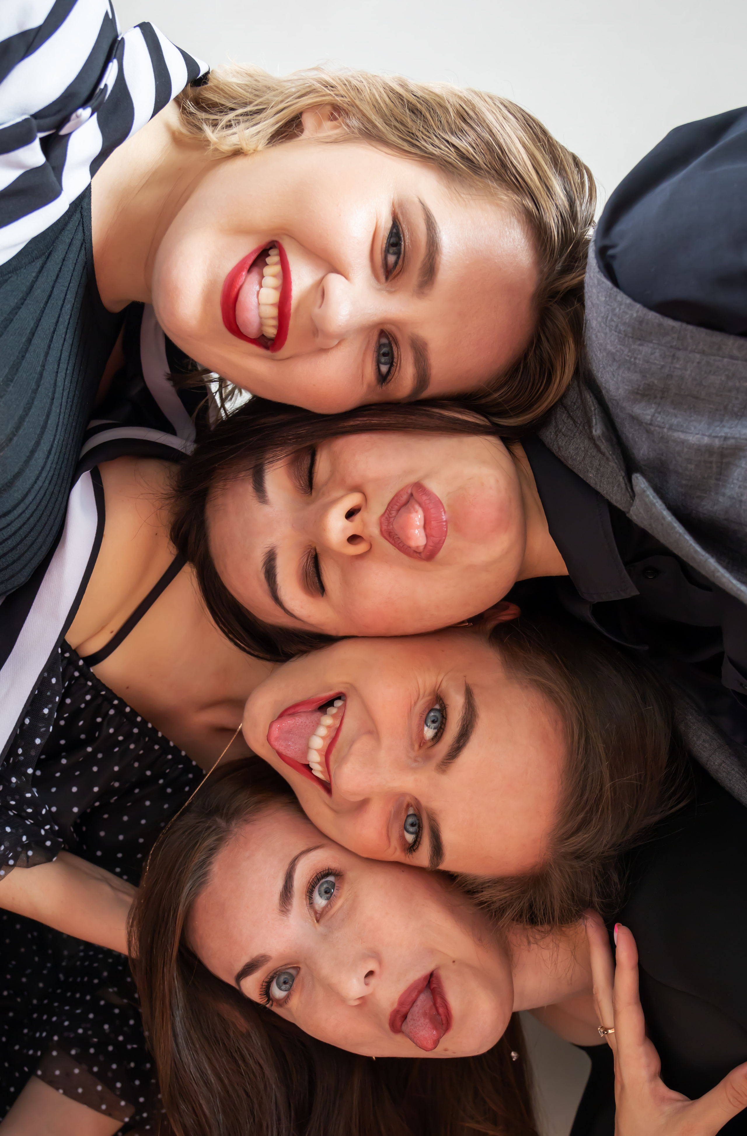 Подружки. Семейный фотограф в Абакане Любовь Халявина